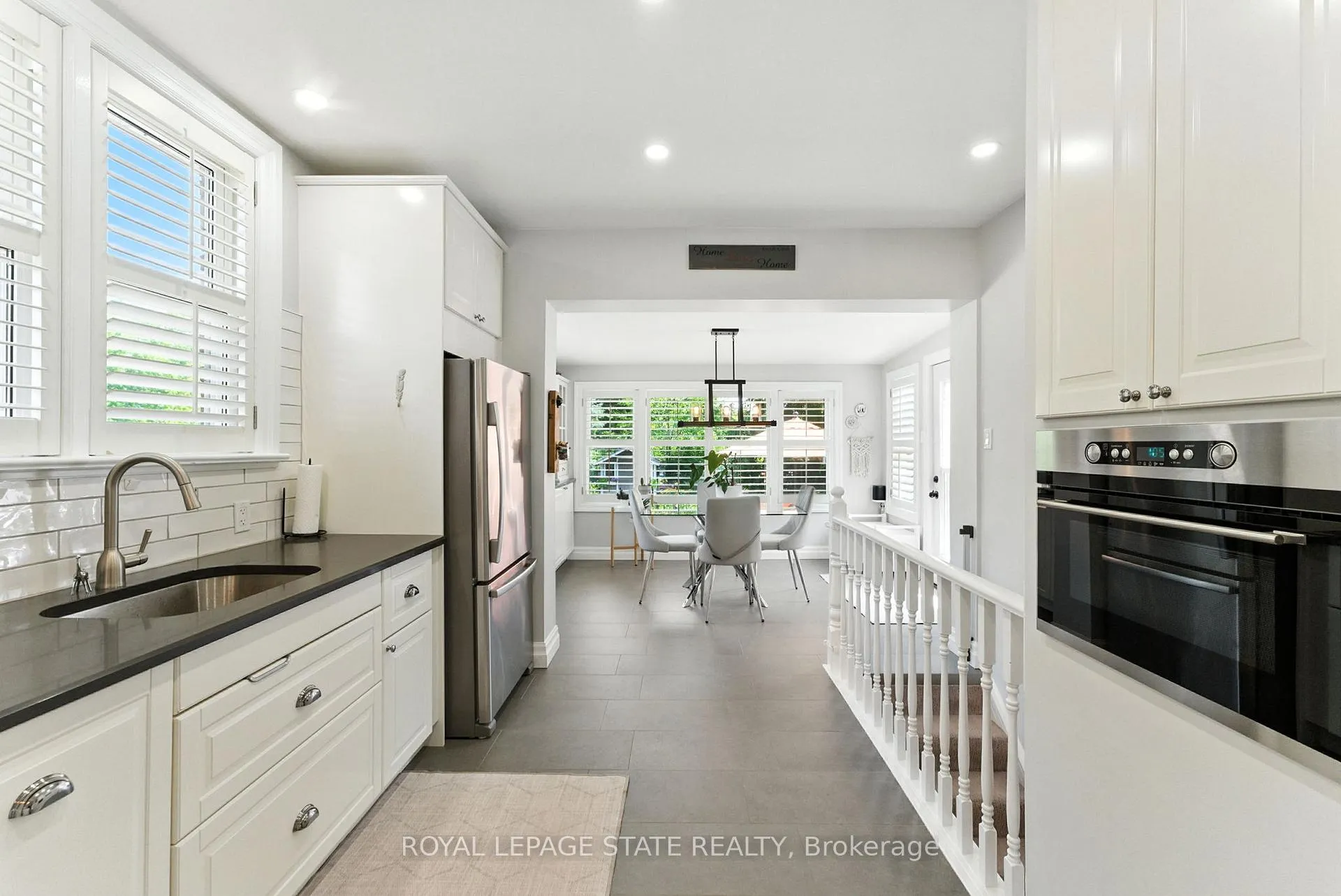 Photo 13 of 93 Highcliffe Avenue, Hamilton, Centremount — HOMEH