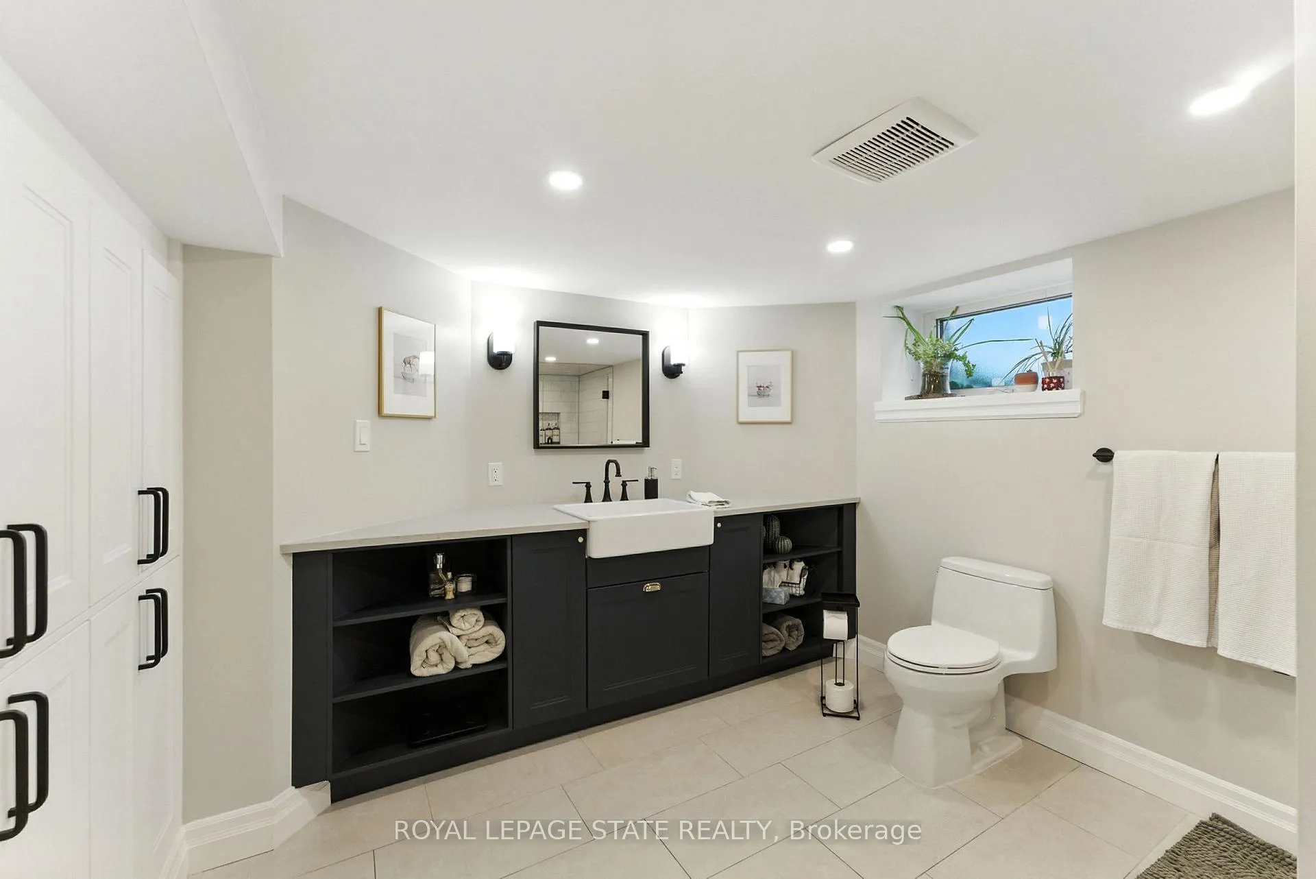 Photo 31 of 93 Highcliffe Avenue, Hamilton, Centremount — HOMEH