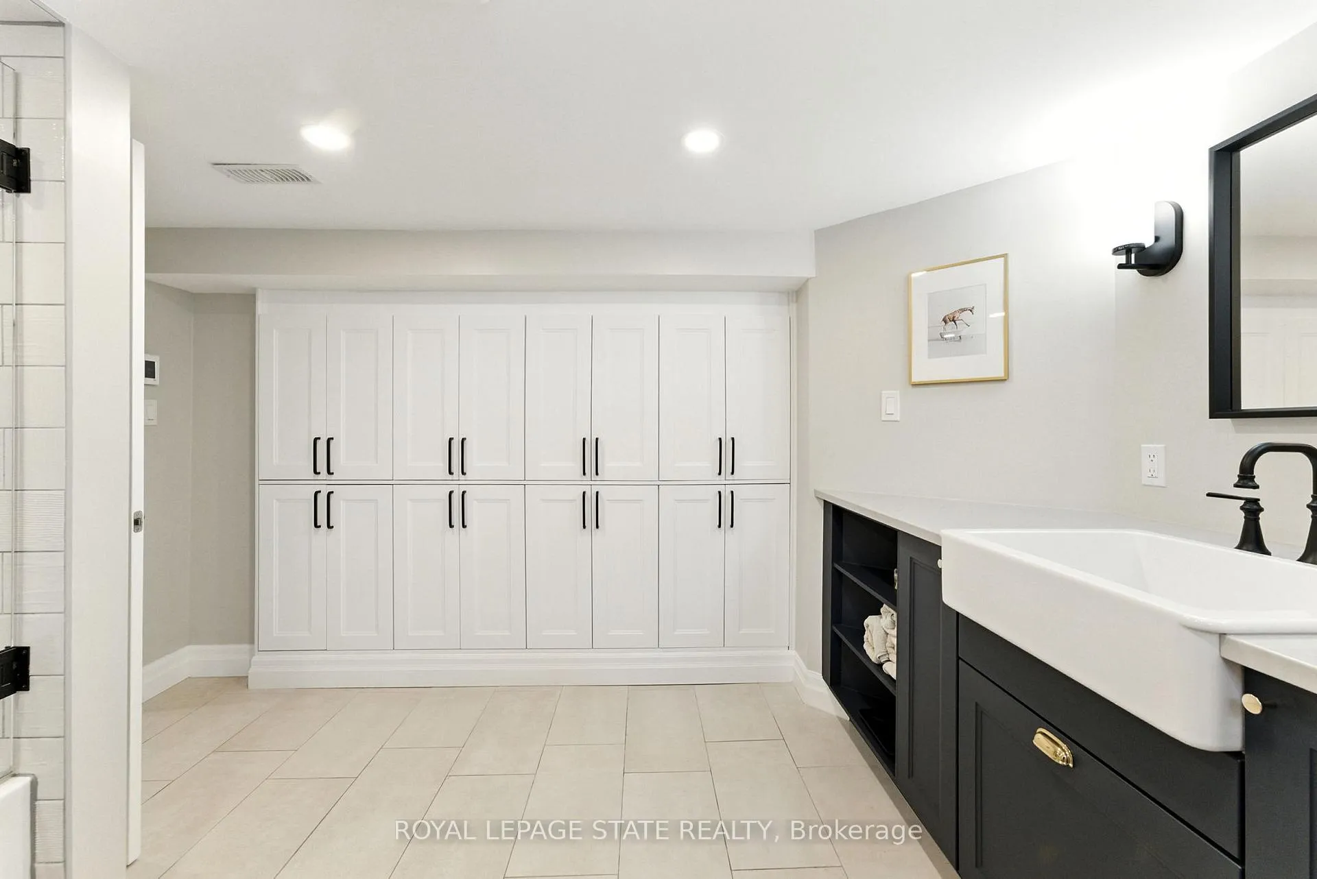 Photo 33 of 93 Highcliffe Avenue, Hamilton, Centremount — HOMEH