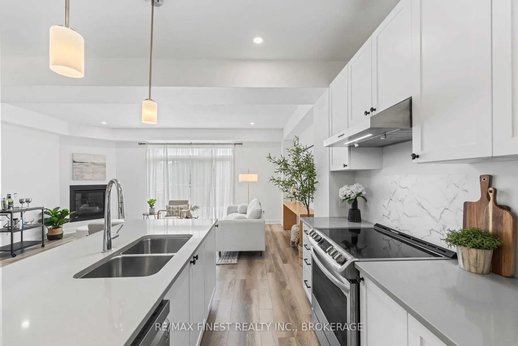 Photo 18 of 1540 Davenport Crescent, Kingston, City Northwest — HOMEH