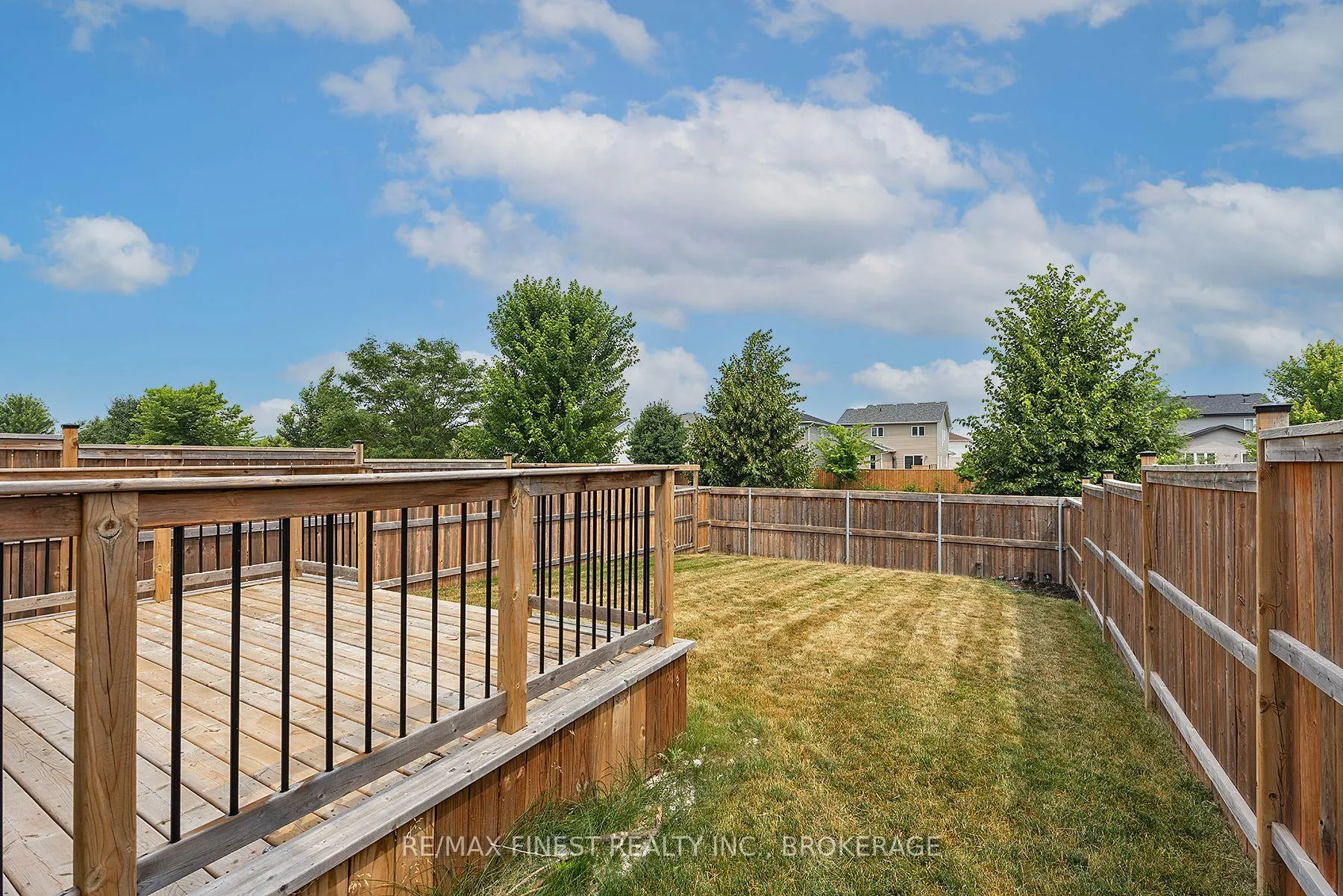 Photo 48 of 1540 Davenport Crescent, Kingston, City Northwest — HOMEH