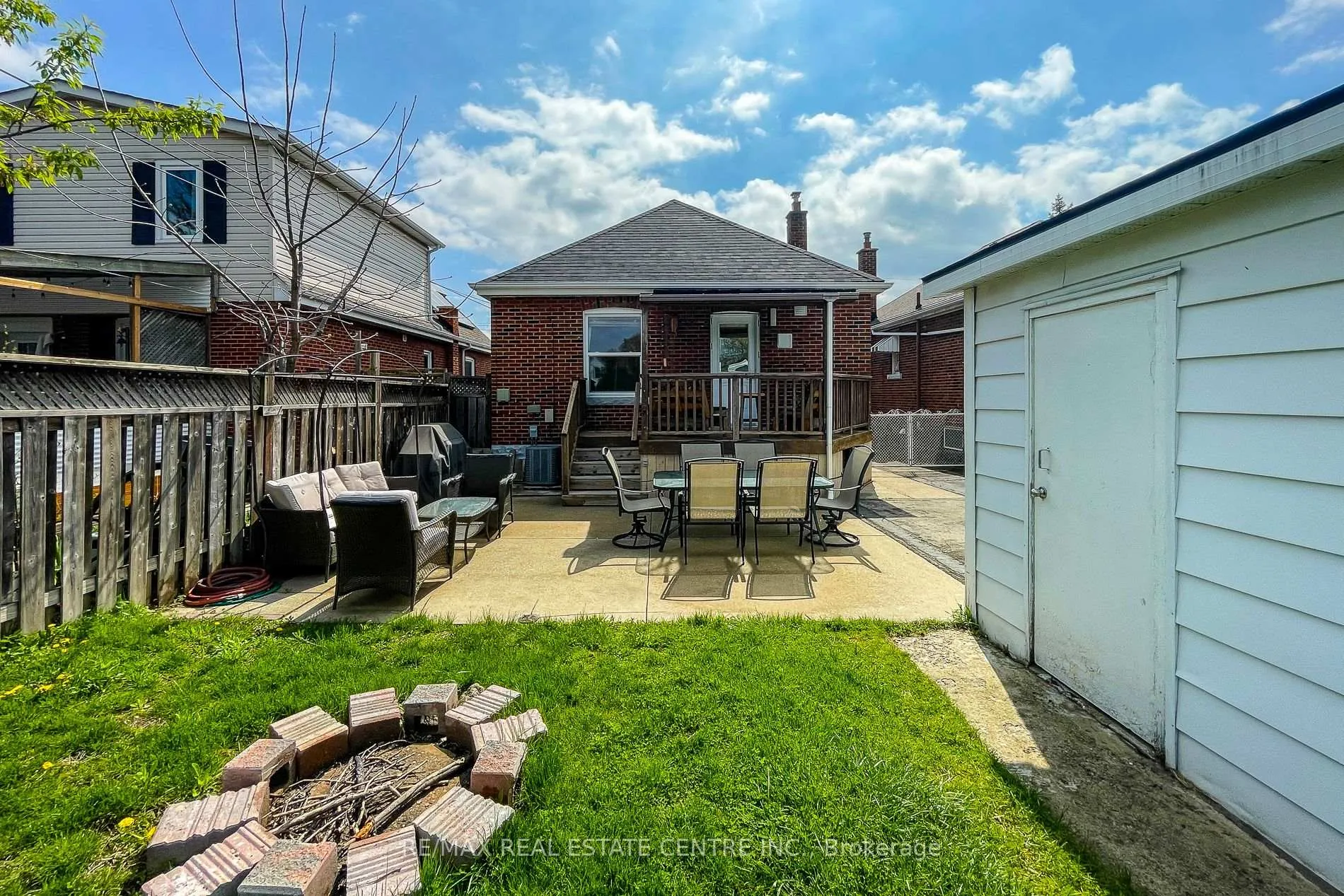 Photo 36 of 112 Tragina Avenue S, Hamilton, Bartonville — HOMEH