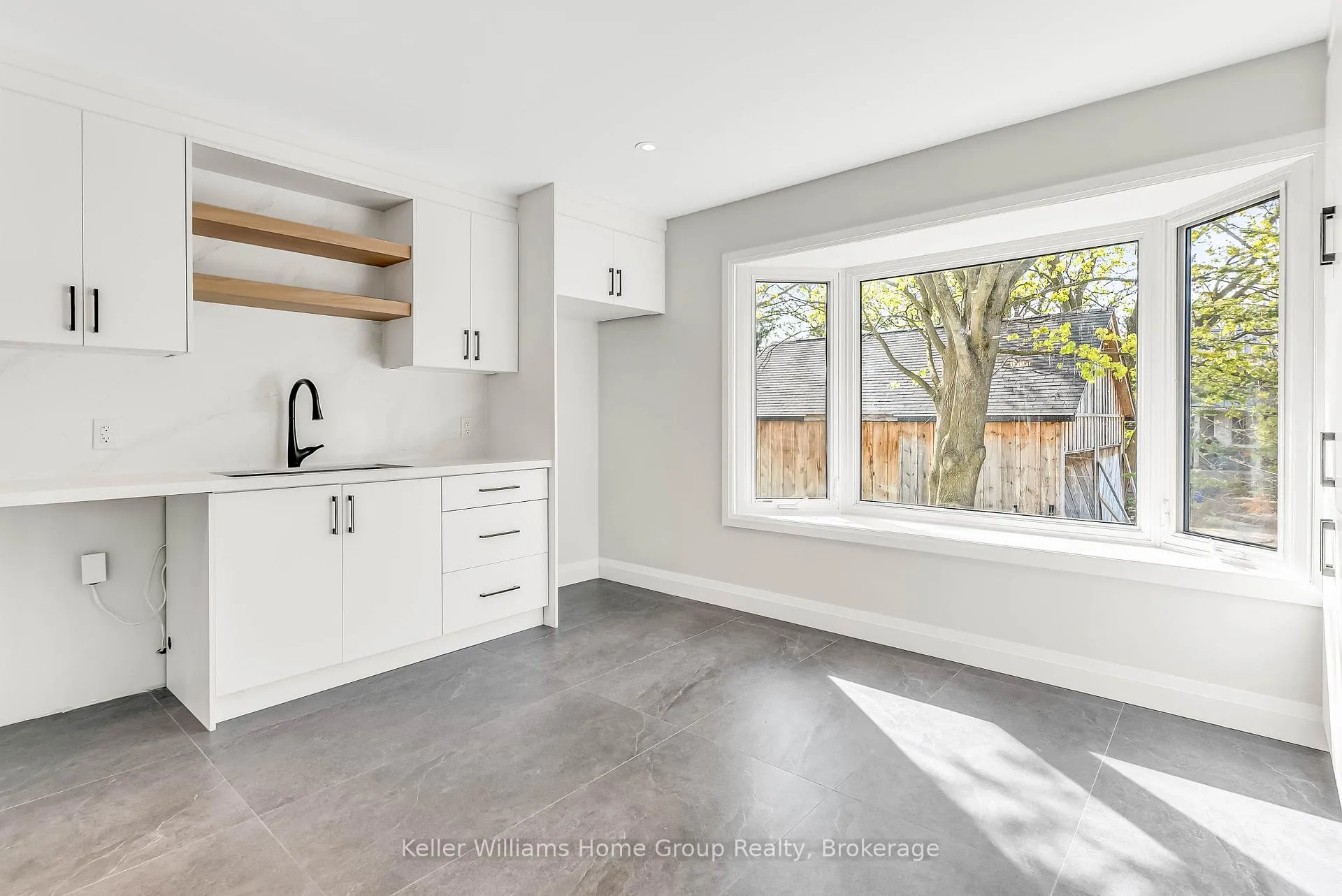 Photo 11 of 739 Erbsville Road, Waterloo — HOMEH