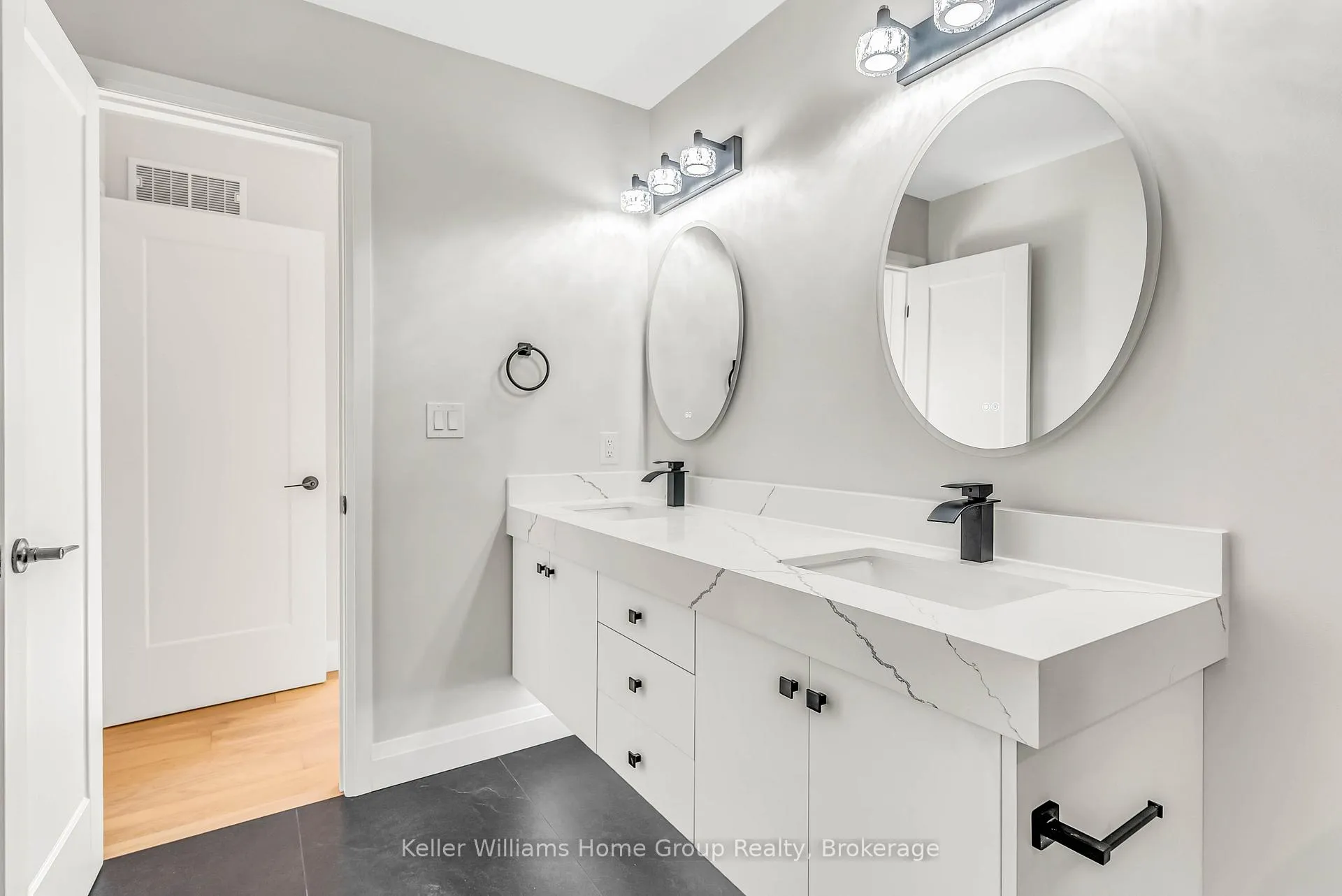 Photo 40 of 739 Erbsville Road, Waterloo — HOMEH