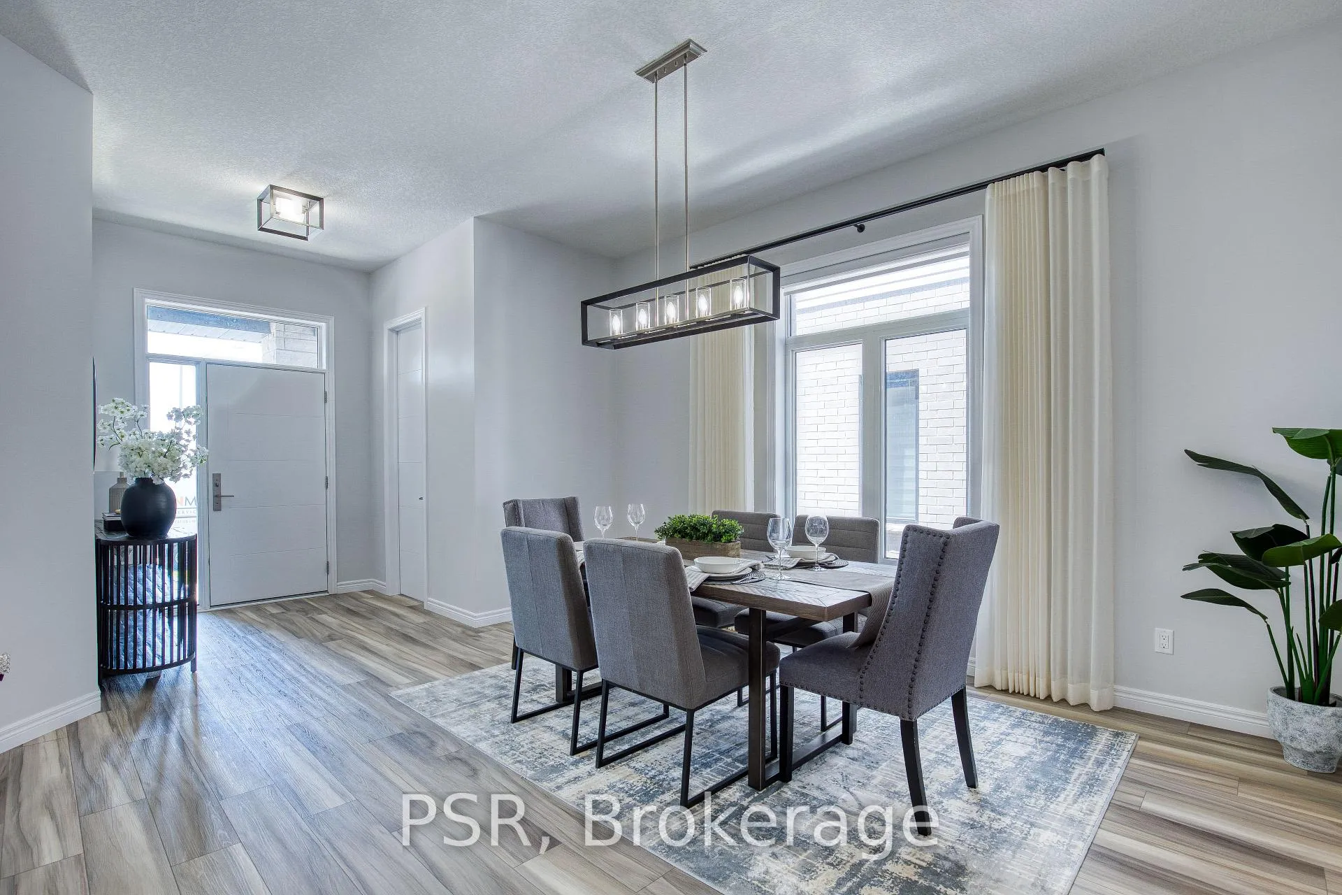 Photo 1 of 80 Arlington Parkway, Brant, Paris — HOMEH