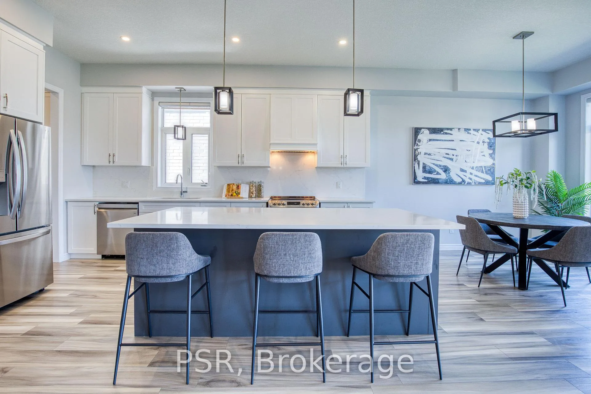 Photo 6 of 80 Arlington Parkway, Brant, Paris — HOMEH