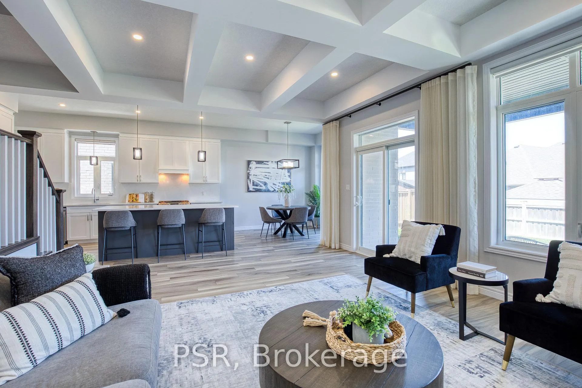 Photo 18 of 80 Arlington Parkway, Brant, Paris — HOMEH