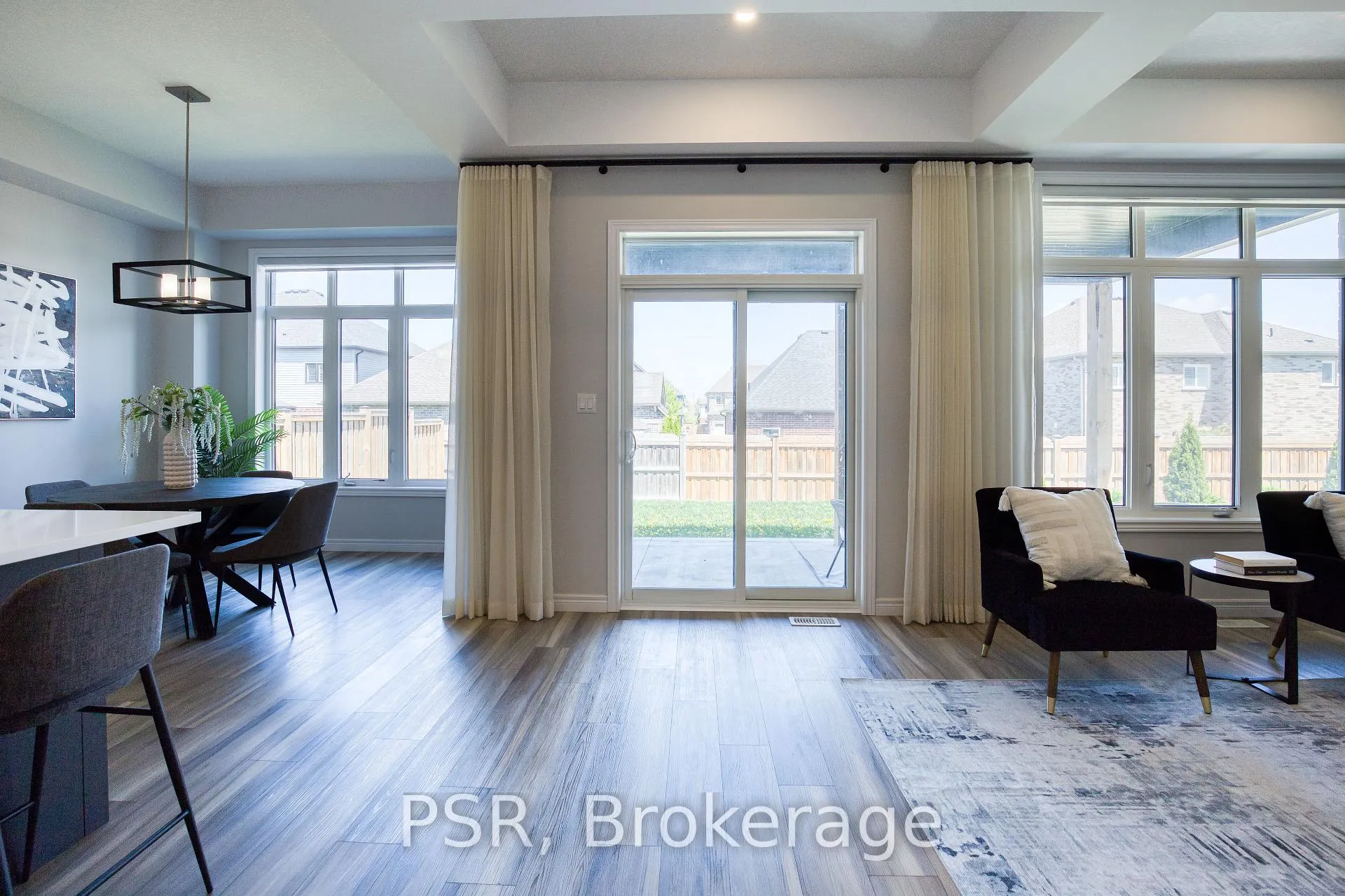 Photo 19 of 80 Arlington Parkway, Brant, Paris — HOMEH