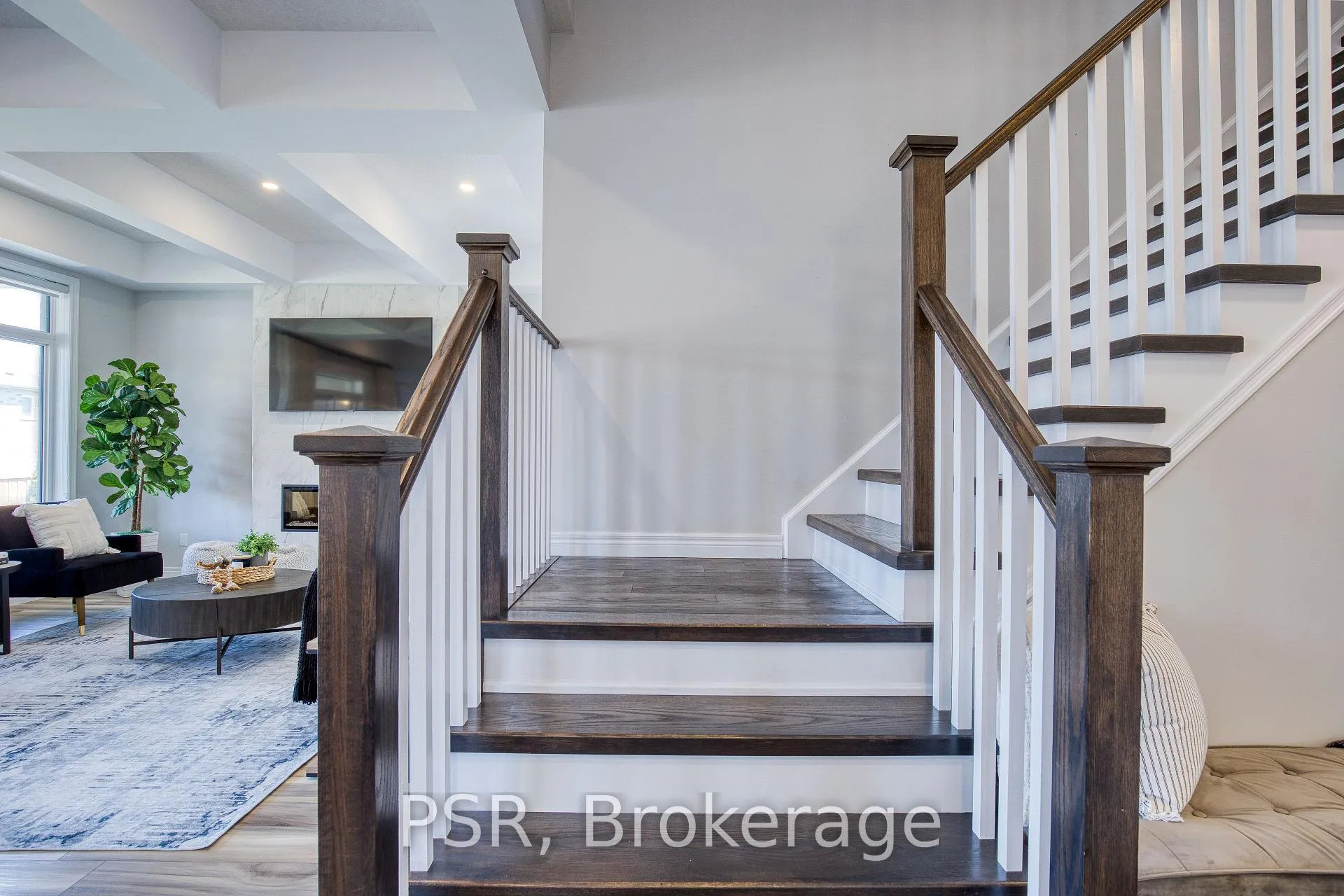 Photo 23 of 80 Arlington Parkway, Brant, Paris — HOMEH