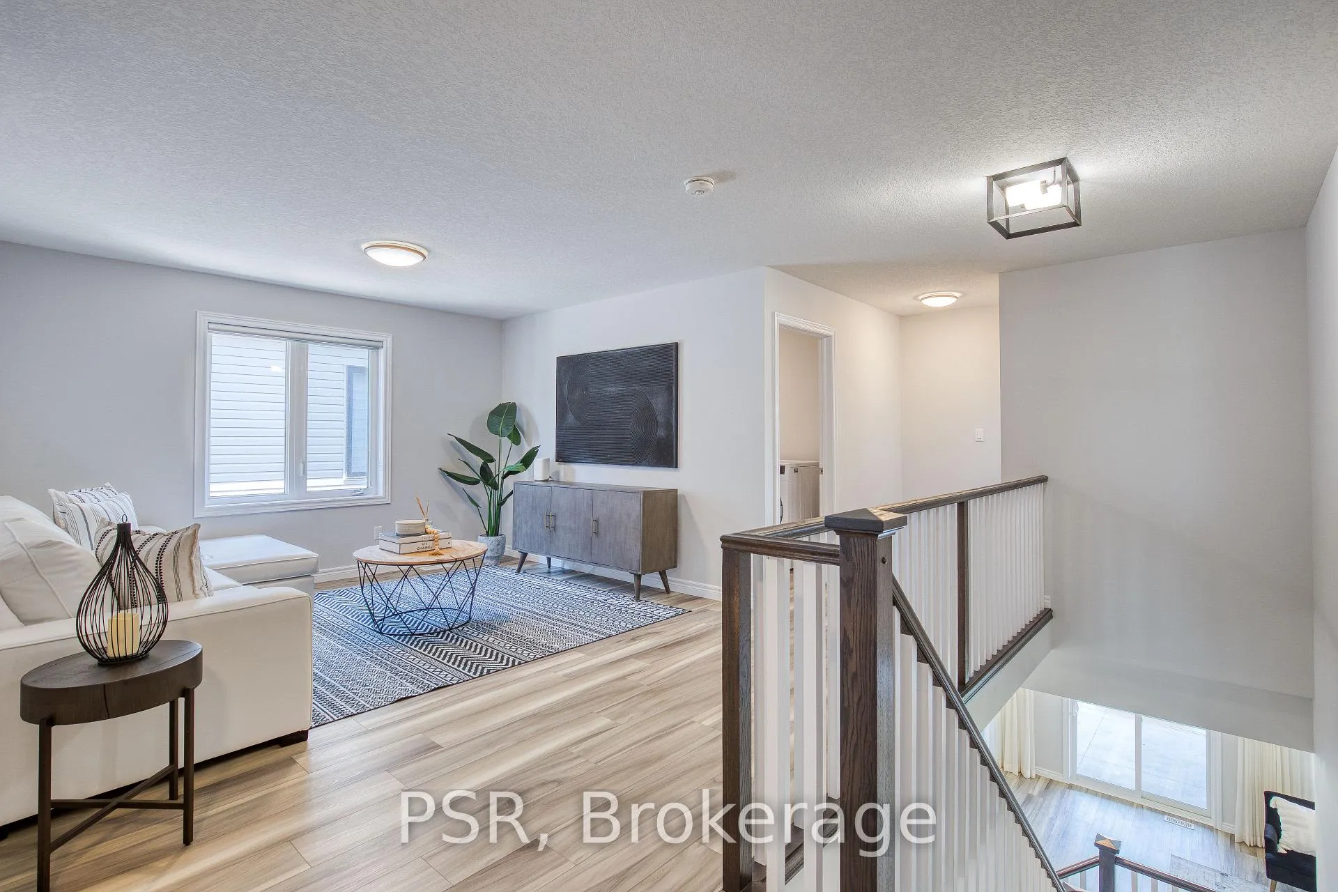 Photo 24 of 80 Arlington Parkway, Brant, Paris — HOMEH