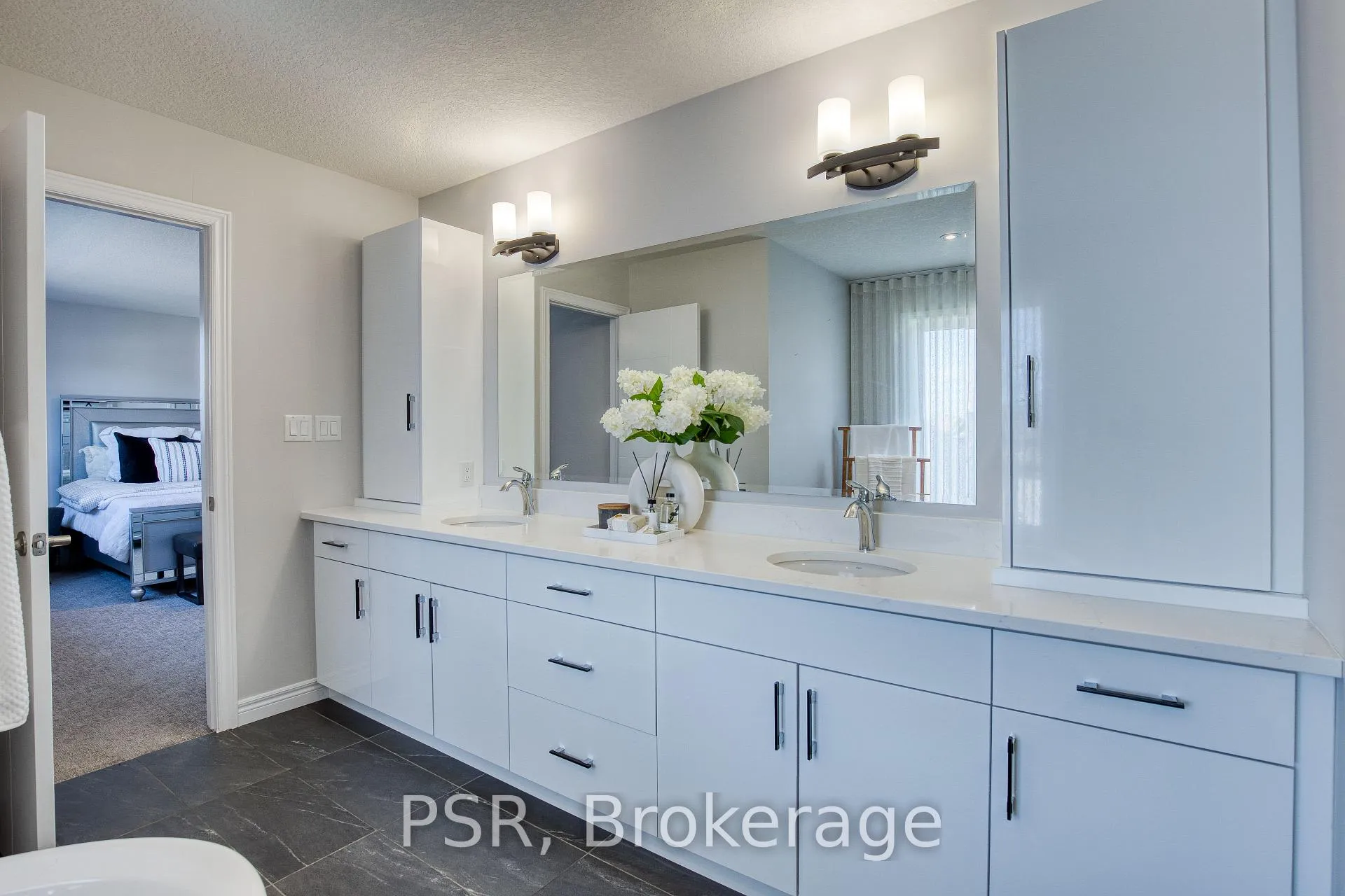 Photo 33 of 80 Arlington Parkway, Brant, Paris — HOMEH
