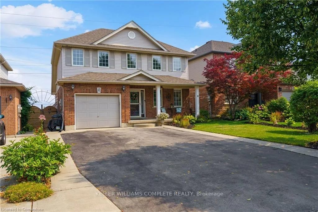 Photo 2 of 42 Grassyplain Drive, Hamilton, Rural Glanbrook — HOMEH
