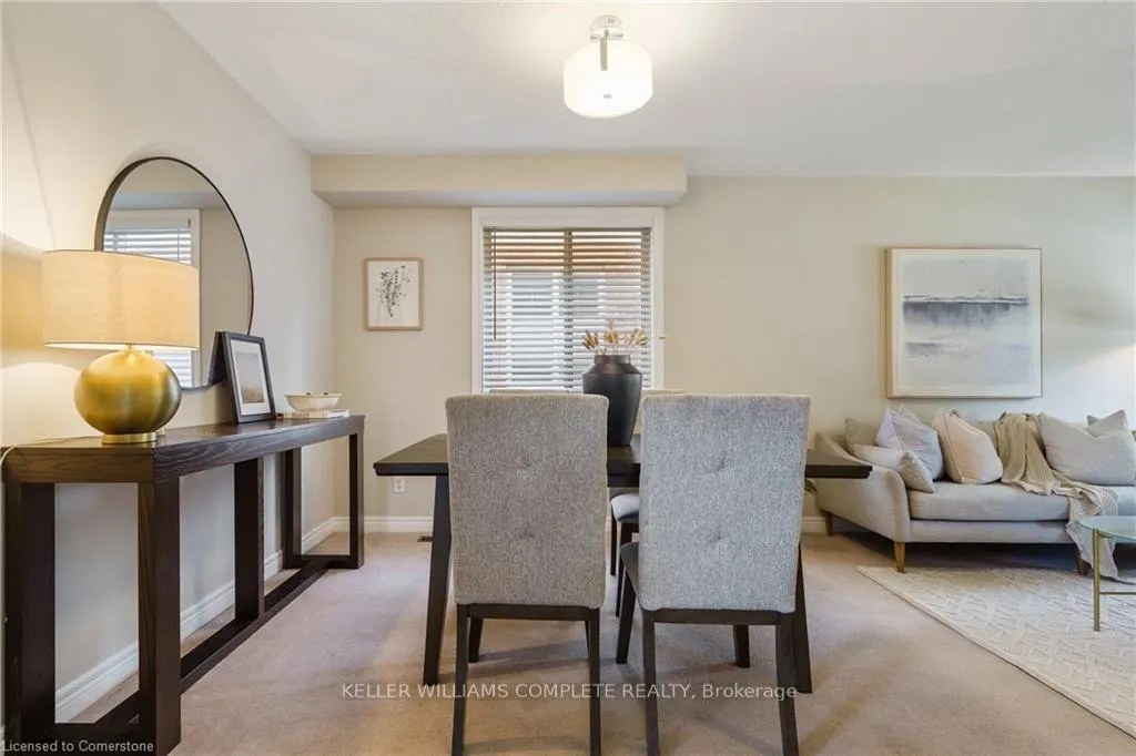 Photo 11 of 42 Grassyplain Drive, Hamilton, Rural Glanbrook — HOMEH