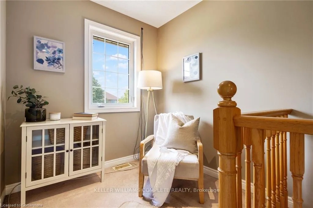 Photo 26 of 42 Grassyplain Drive, Hamilton, Rural Glanbrook — HOMEH