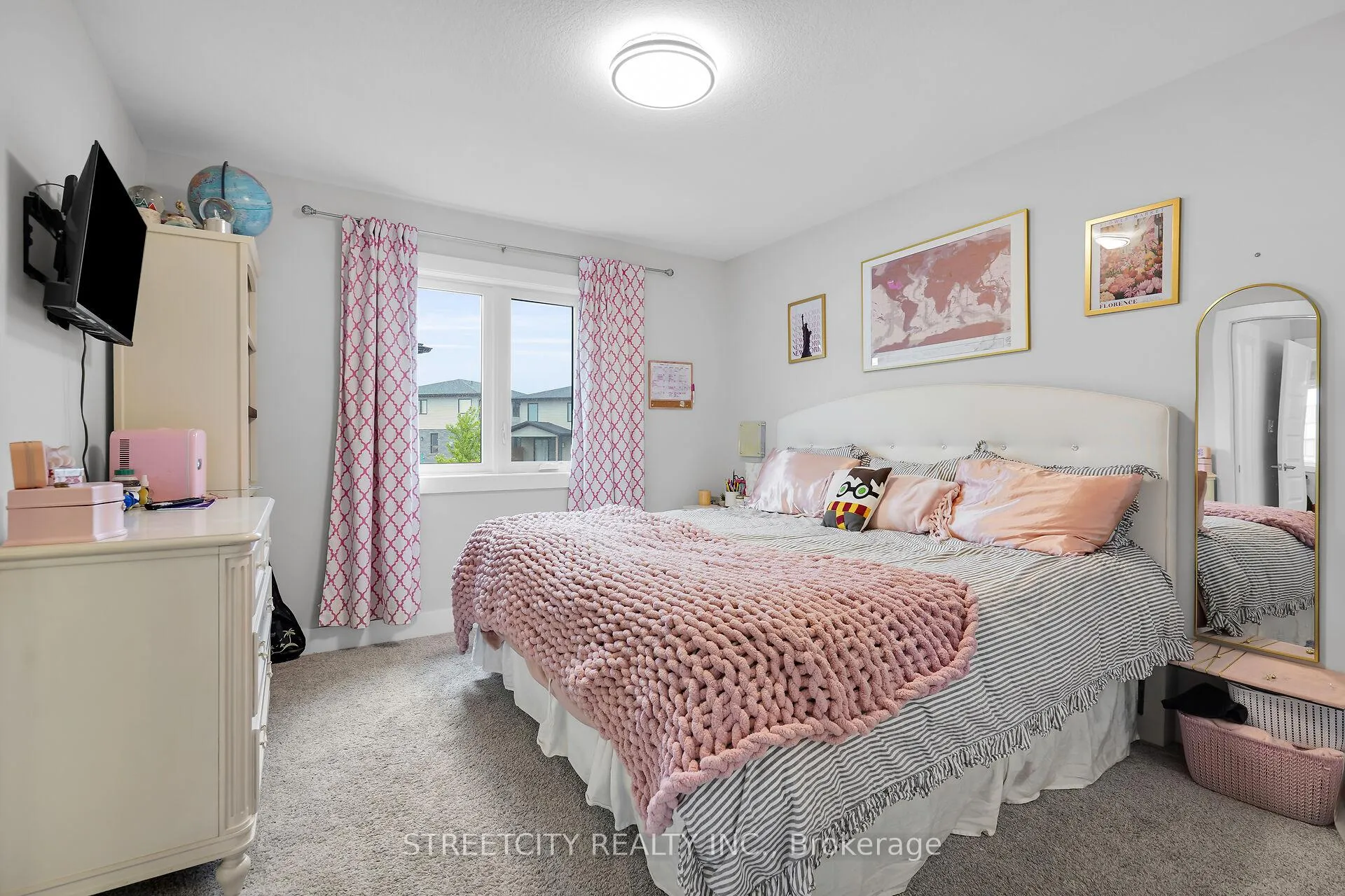 Photo 25 of 4 Locky Lane, Middlesex Centre, Komoka — HOMEH