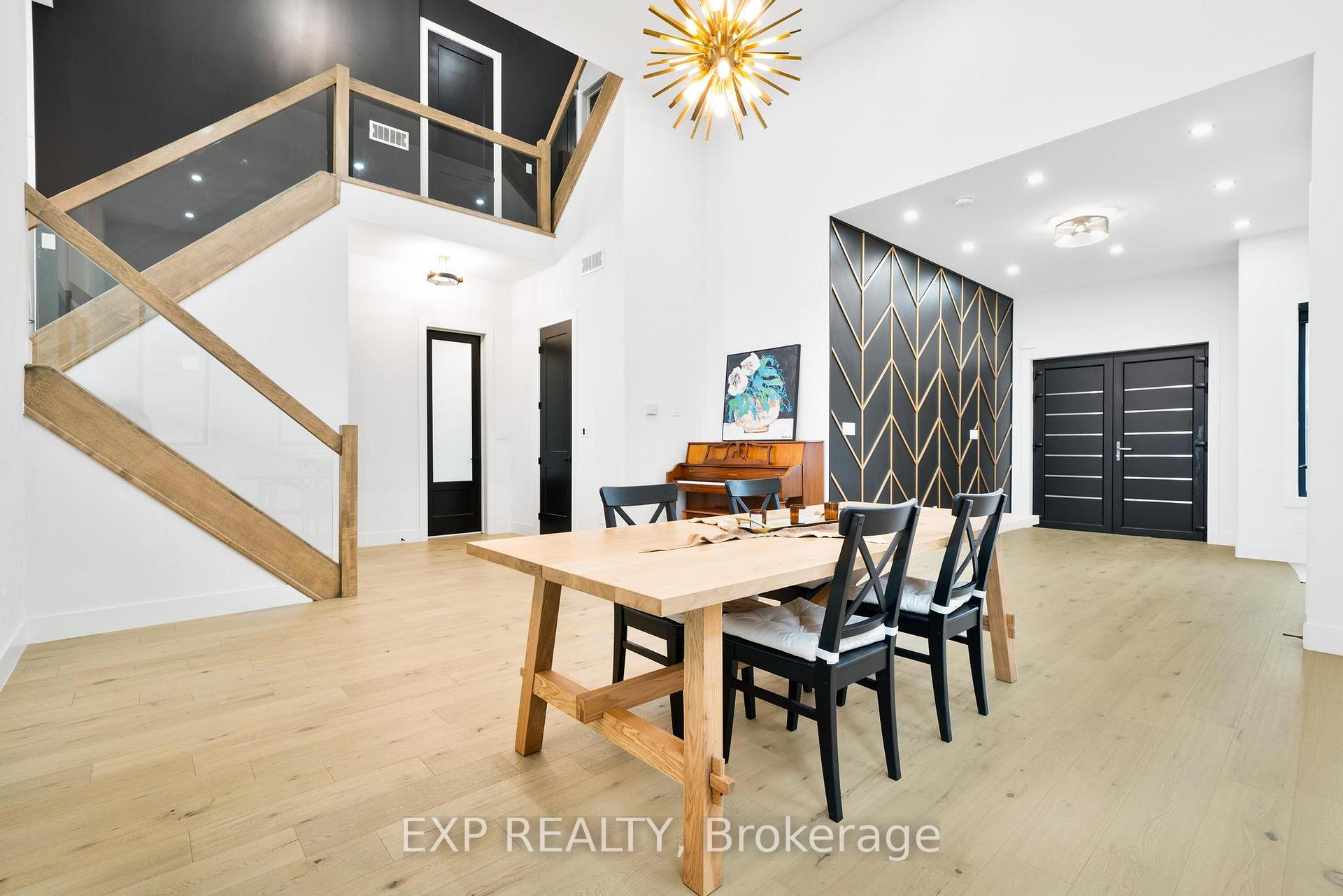 Photo 7 of 50 Grandville Circle, Brant, Paris — HOMEH