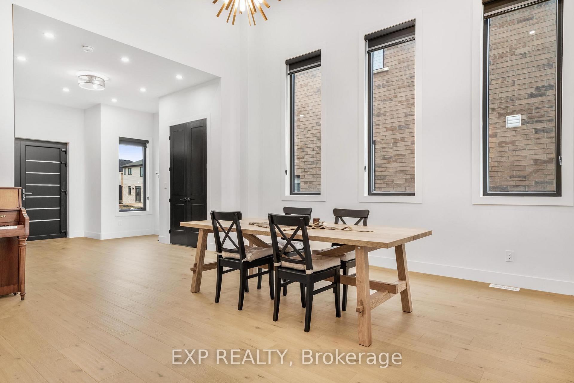 Photo 9 of 50 Grandville Circle, Brant, Paris — HOMEH
