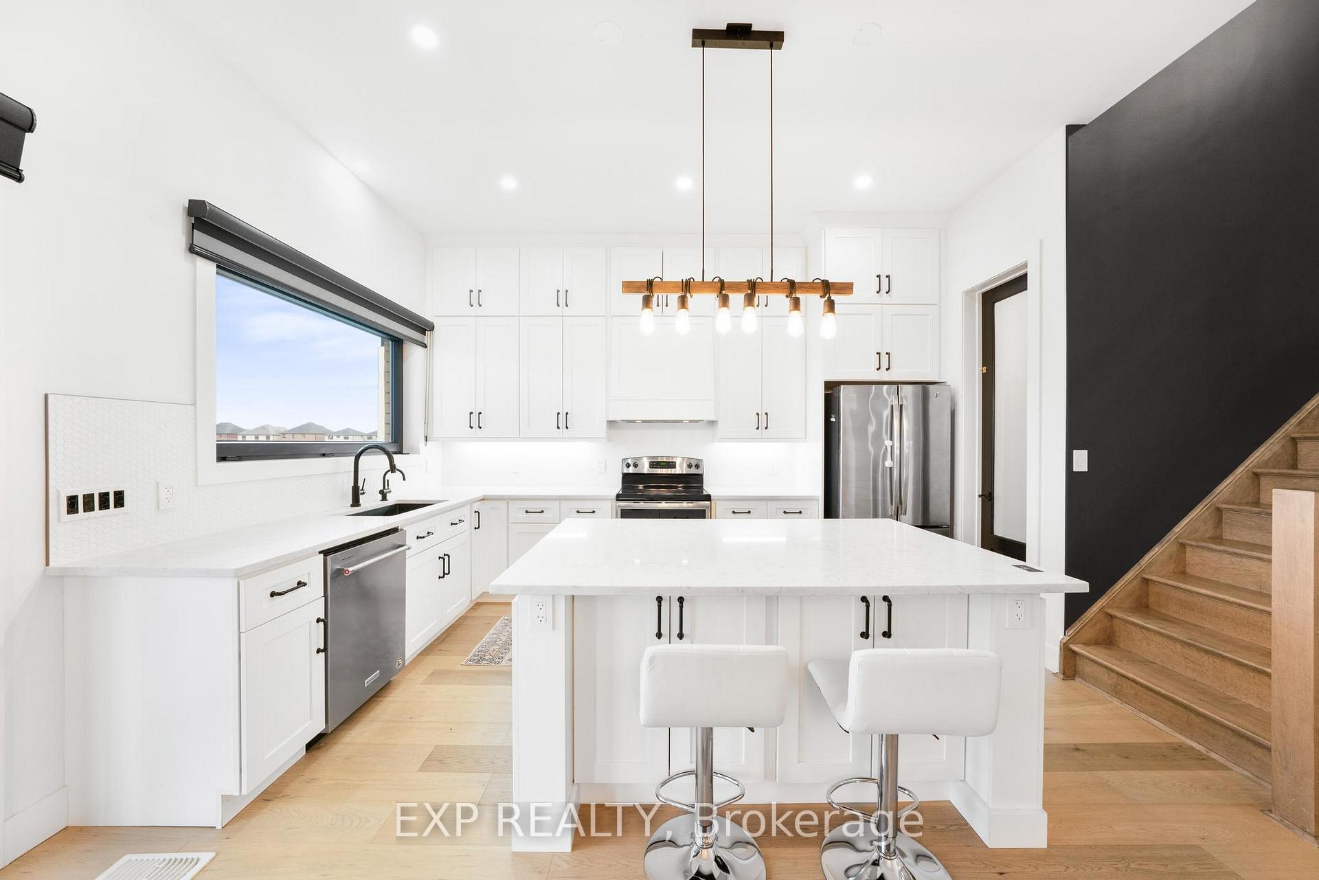 Photo 15 of 50 Grandville Circle, Brant, Paris — HOMEH