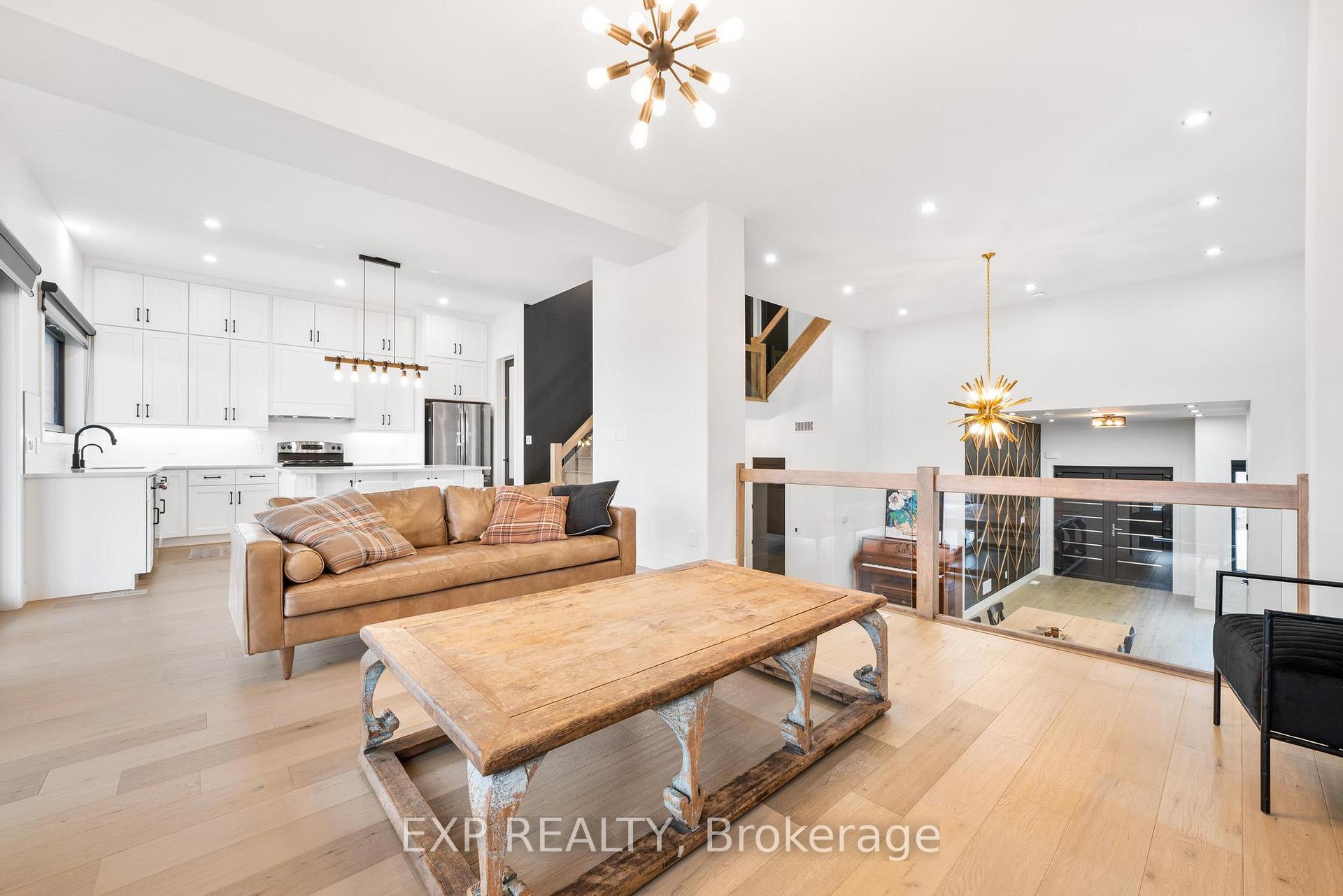 Photo 18 of 50 Grandville Circle, Brant, Paris — HOMEH