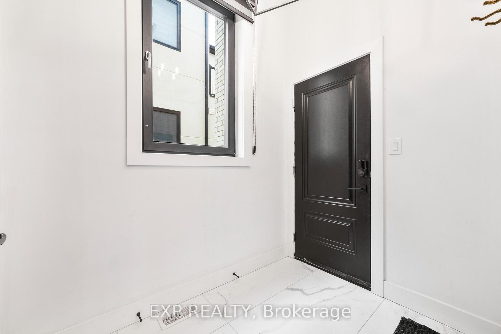 Photo 42 of 50 Grandville Circle, Brant, Paris — HOMEH