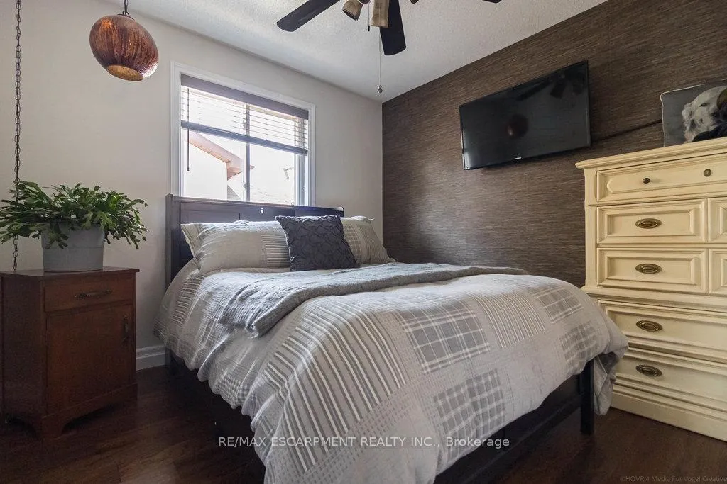 Photo 26 of 47 Ryans Way, Hamilton, Waterdown — HOMEH