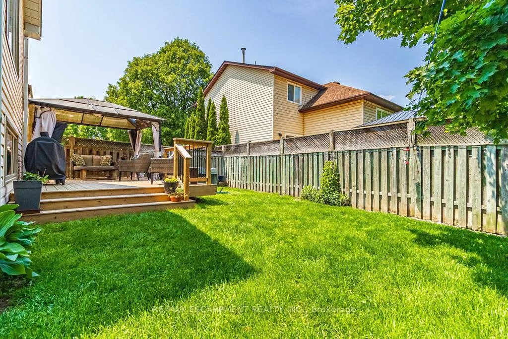Photo 41 of 47 Ryans Way, Hamilton, Waterdown — HOMEH