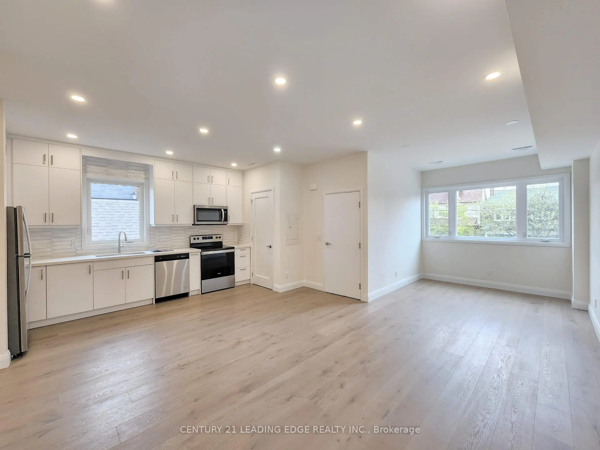 Photo 2 of Unit 2nd Fl, 346 Lauder Avenue, Toronto, Oakwood Village — HOMEH
