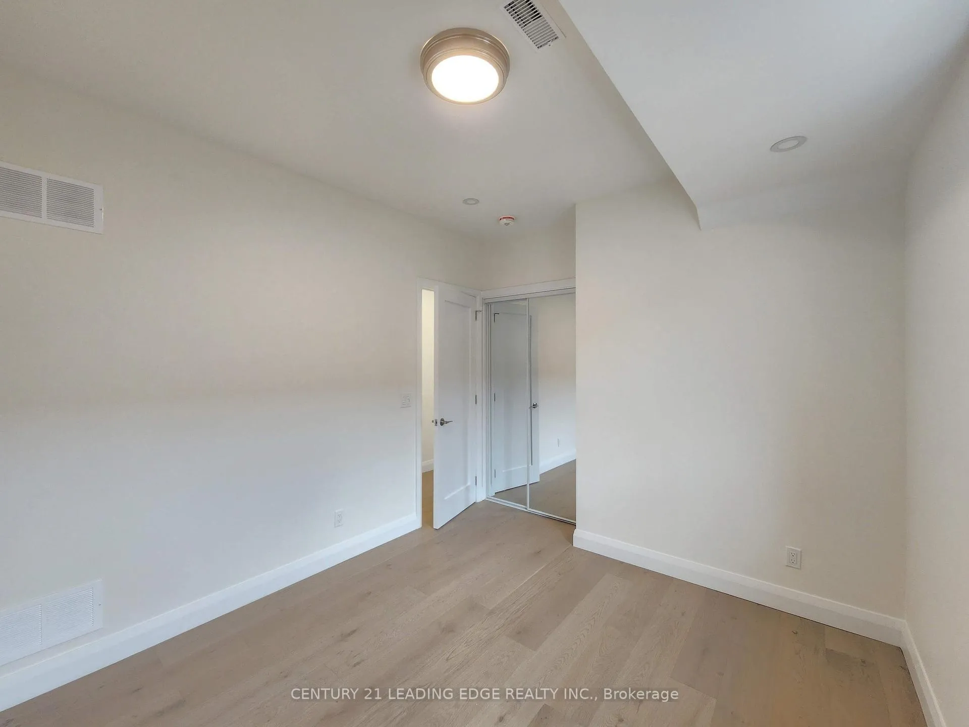 Photo 13 of Unit 2nd Fl, 346 Lauder Avenue, Toronto, Oakwood Village — HOMEH