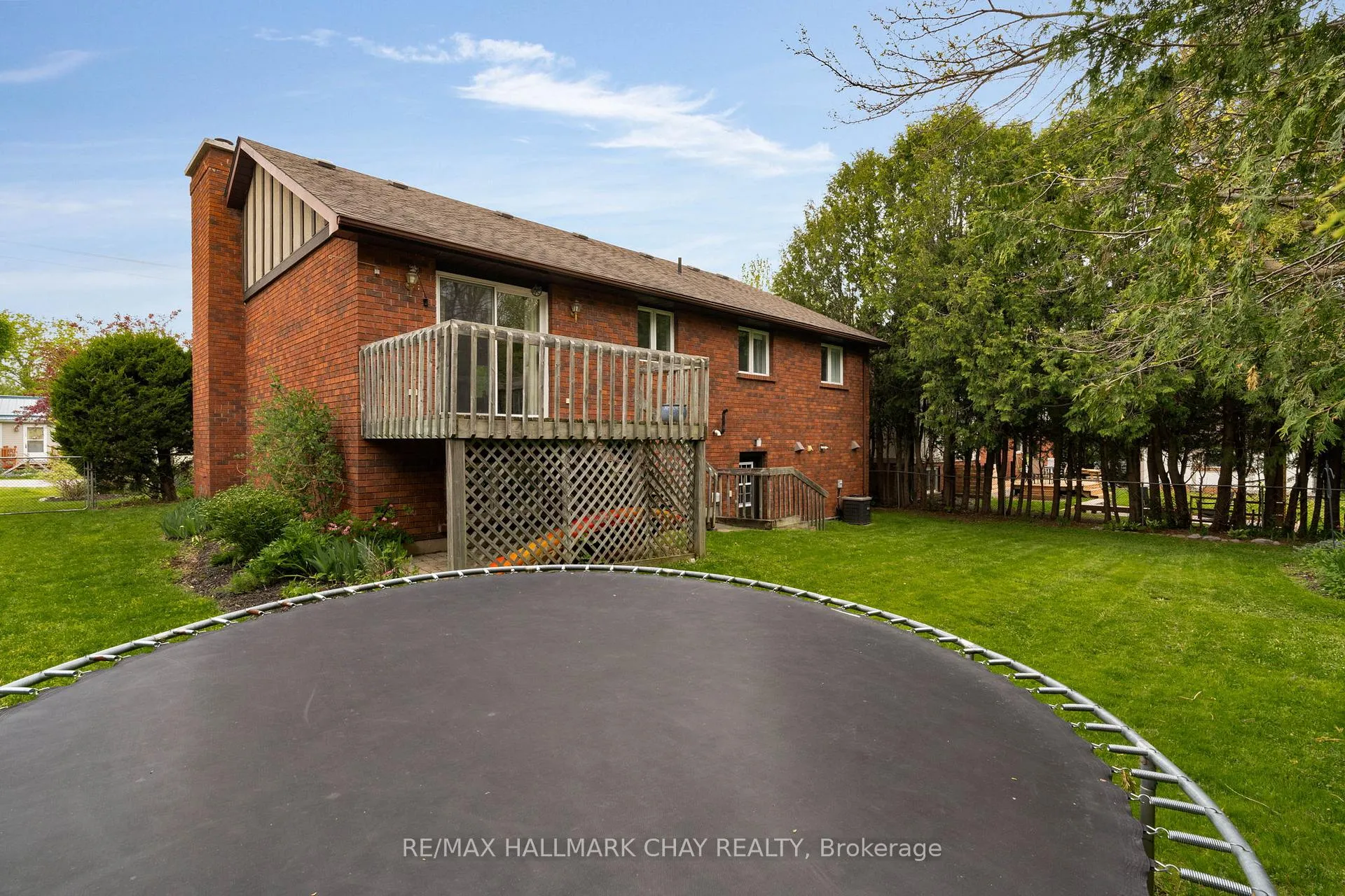 Photo 35 of 209 Dominion Drive, Clearview, Stayner — HOMEH