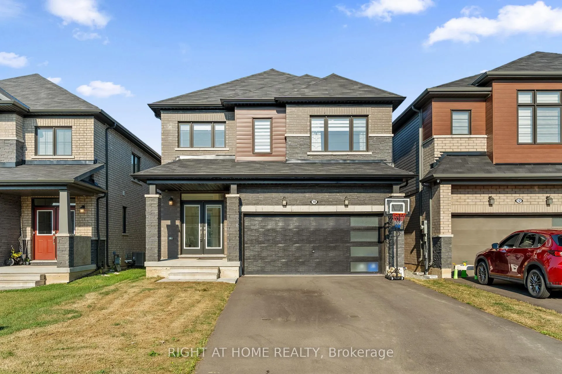 Photo 1 of 10 Buttercream Avenue, Thorold, Rolling Meadows — HOMEH
