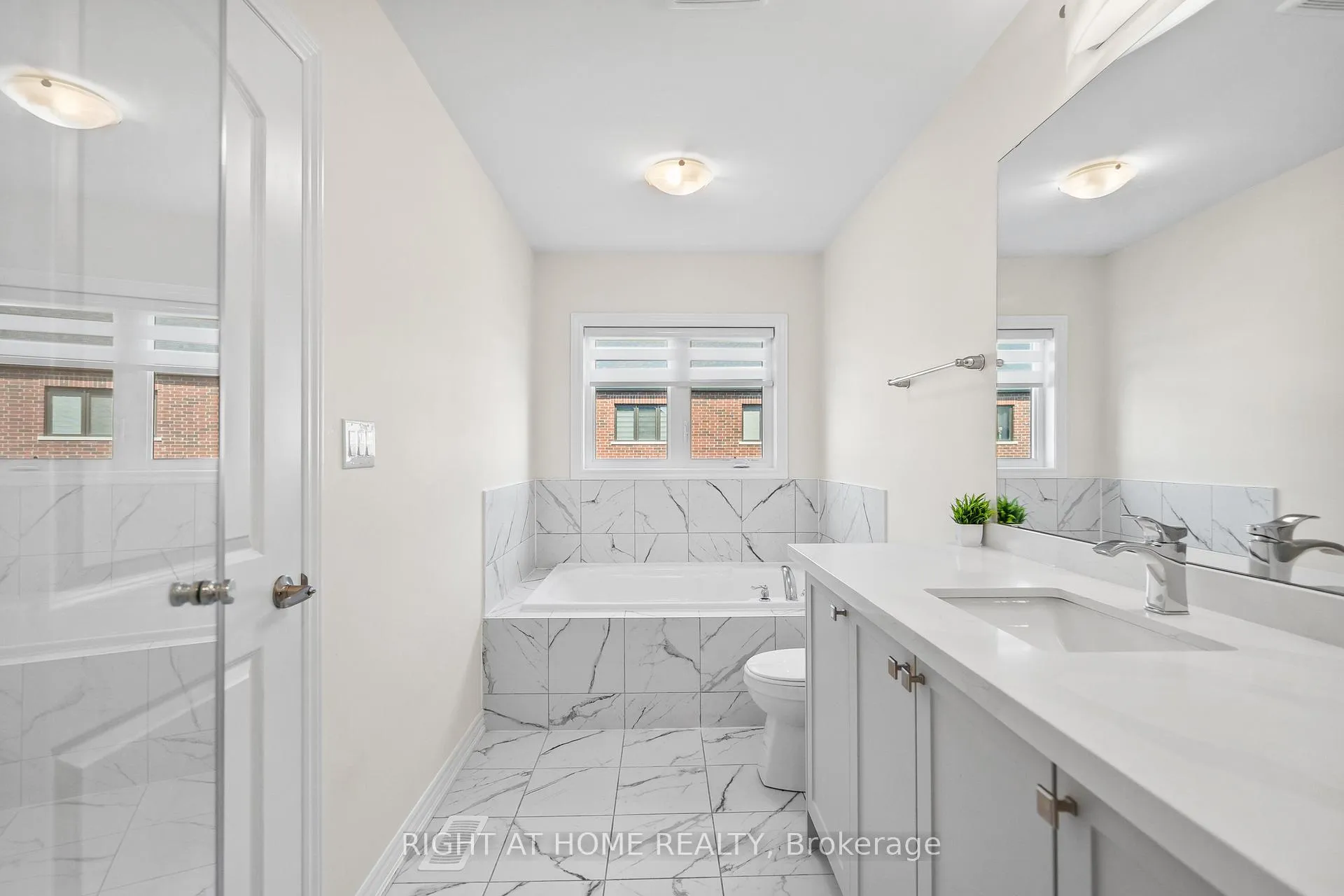 Photo 20 of 10 Buttercream Avenue, Thorold, Rolling Meadows — HOMEH