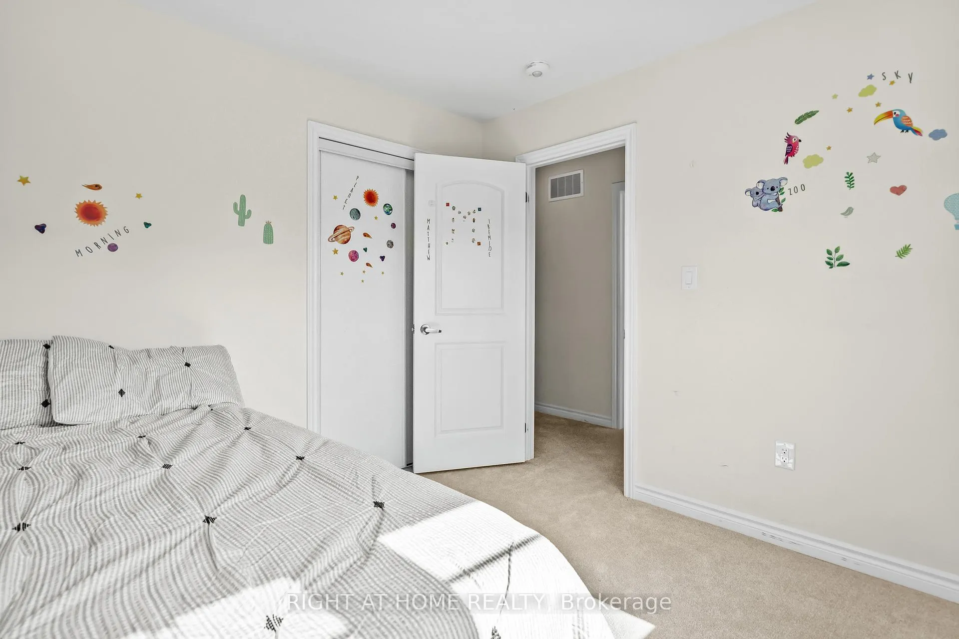 Photo 27 of 10 Buttercream Avenue, Thorold, Rolling Meadows — HOMEH