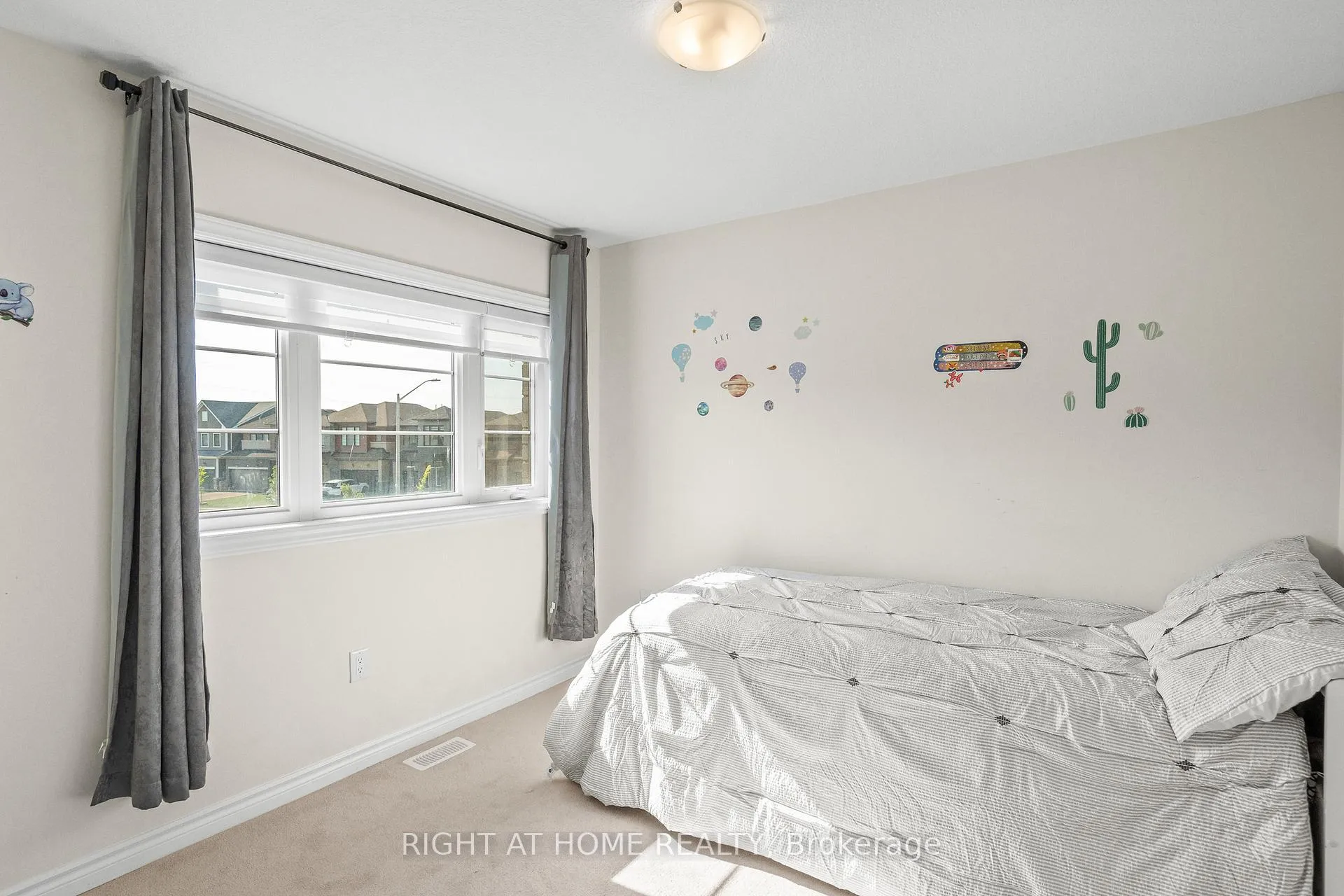 Photo 28 of 10 Buttercream Avenue, Thorold, Rolling Meadows — HOMEH