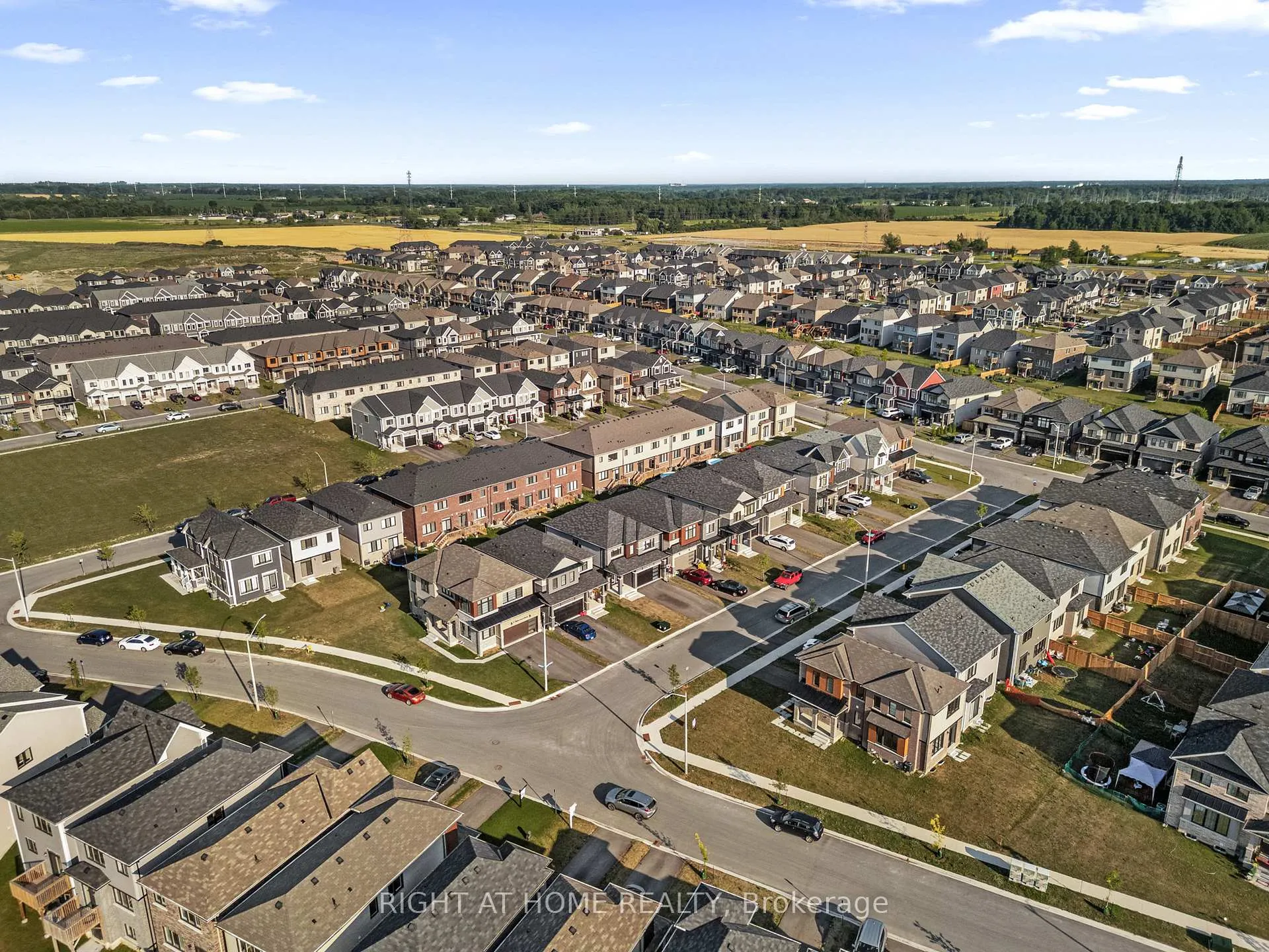 Photo 38 of 10 Buttercream Avenue, Thorold, Rolling Meadows — HOMEH