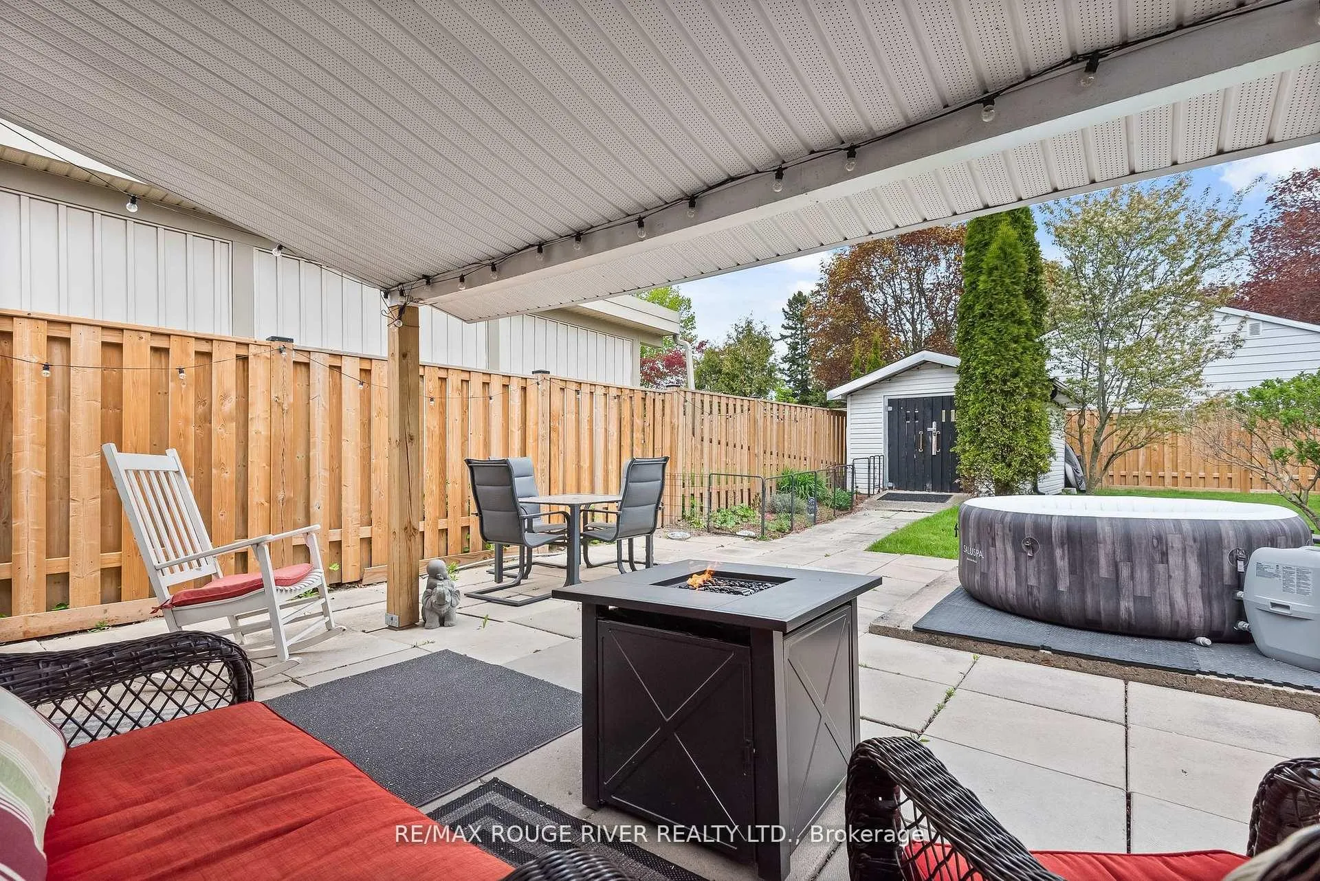 Photo 33 of 61 Liberty Street S, Clarington, Bowmanville — HOMEH