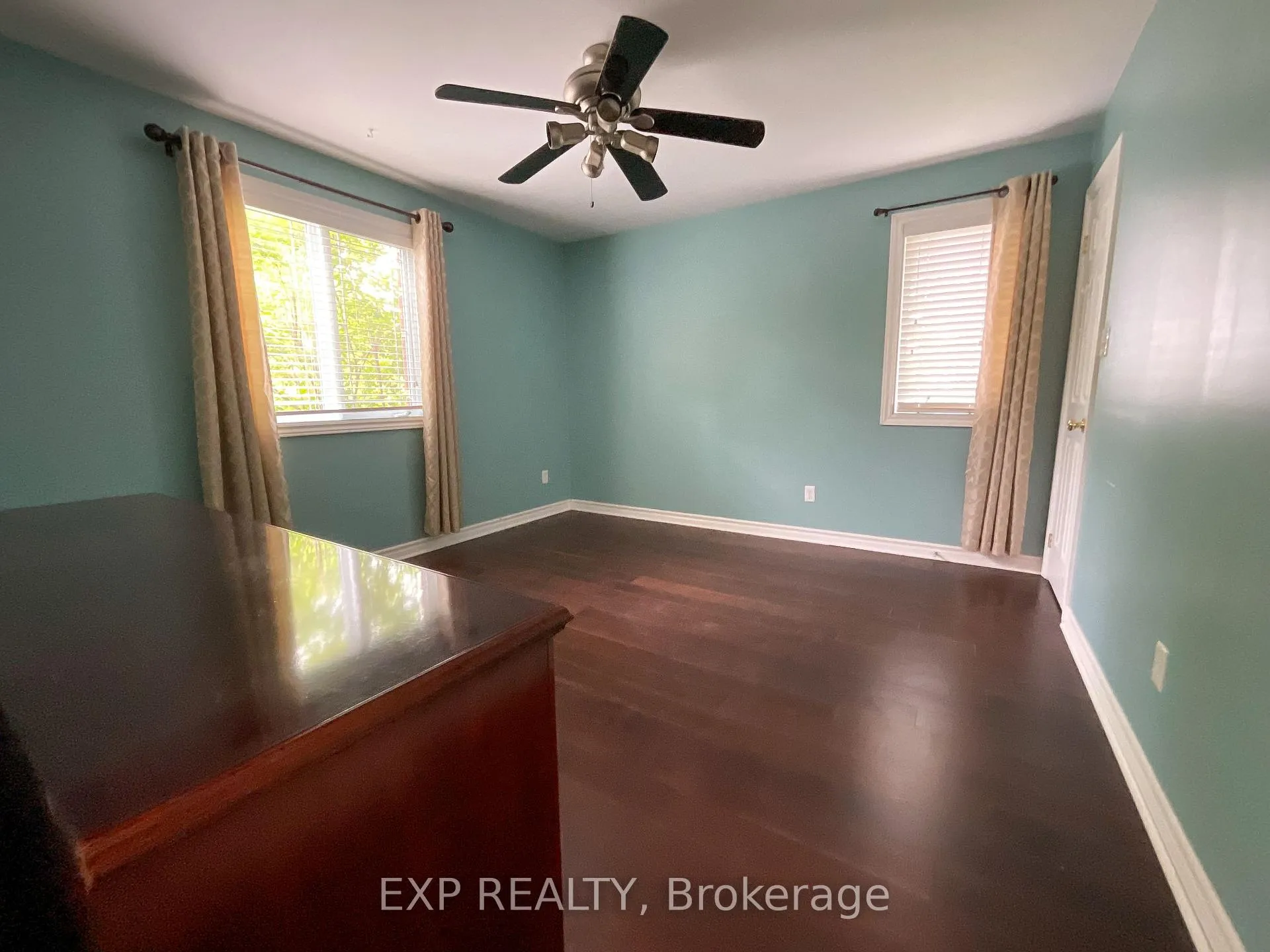 Photo 11 of 82 Ivy Avenue, Renfrew — HOMEH