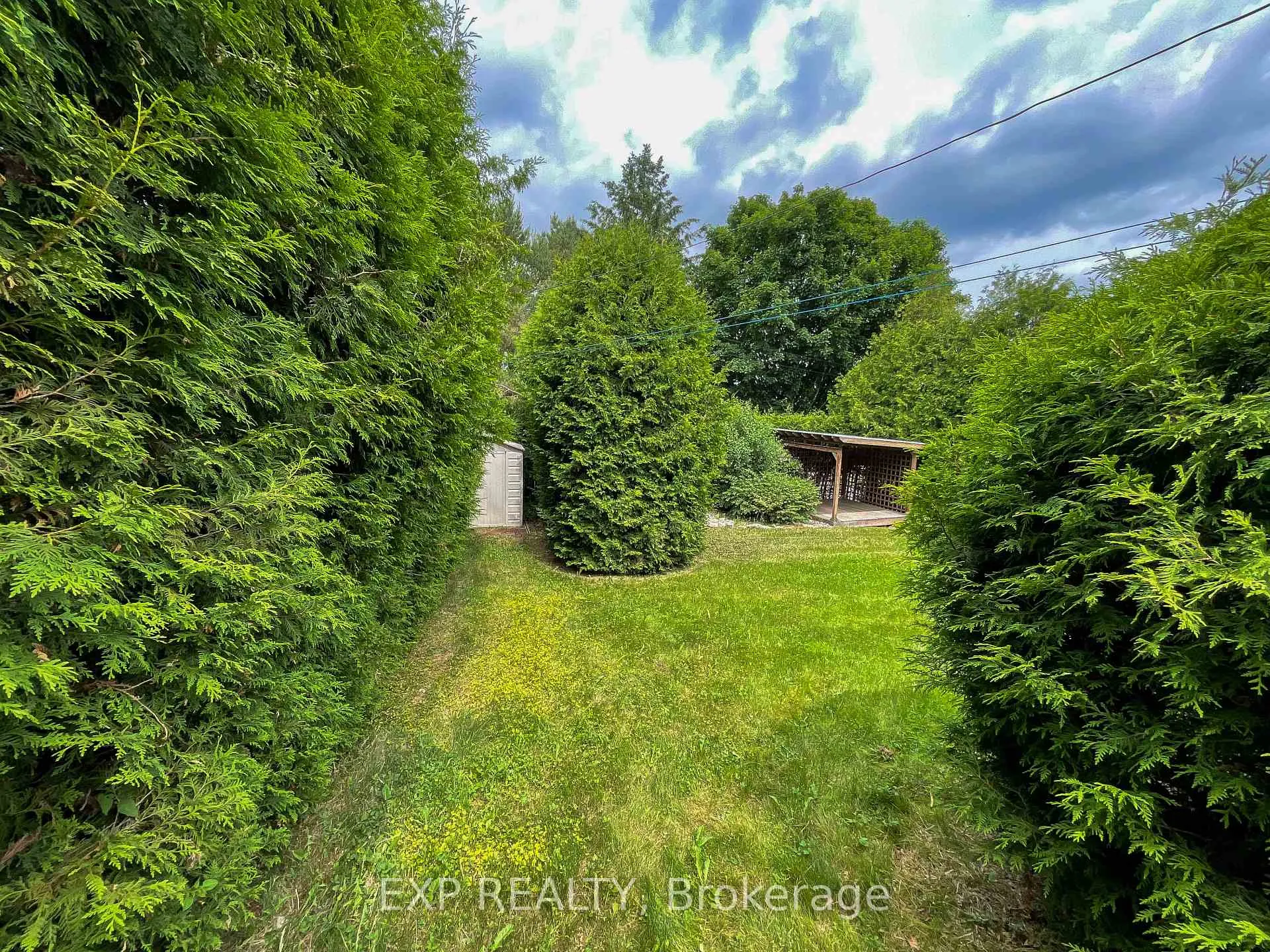 Photo 27 of 82 Ivy Avenue, Renfrew — HOMEH