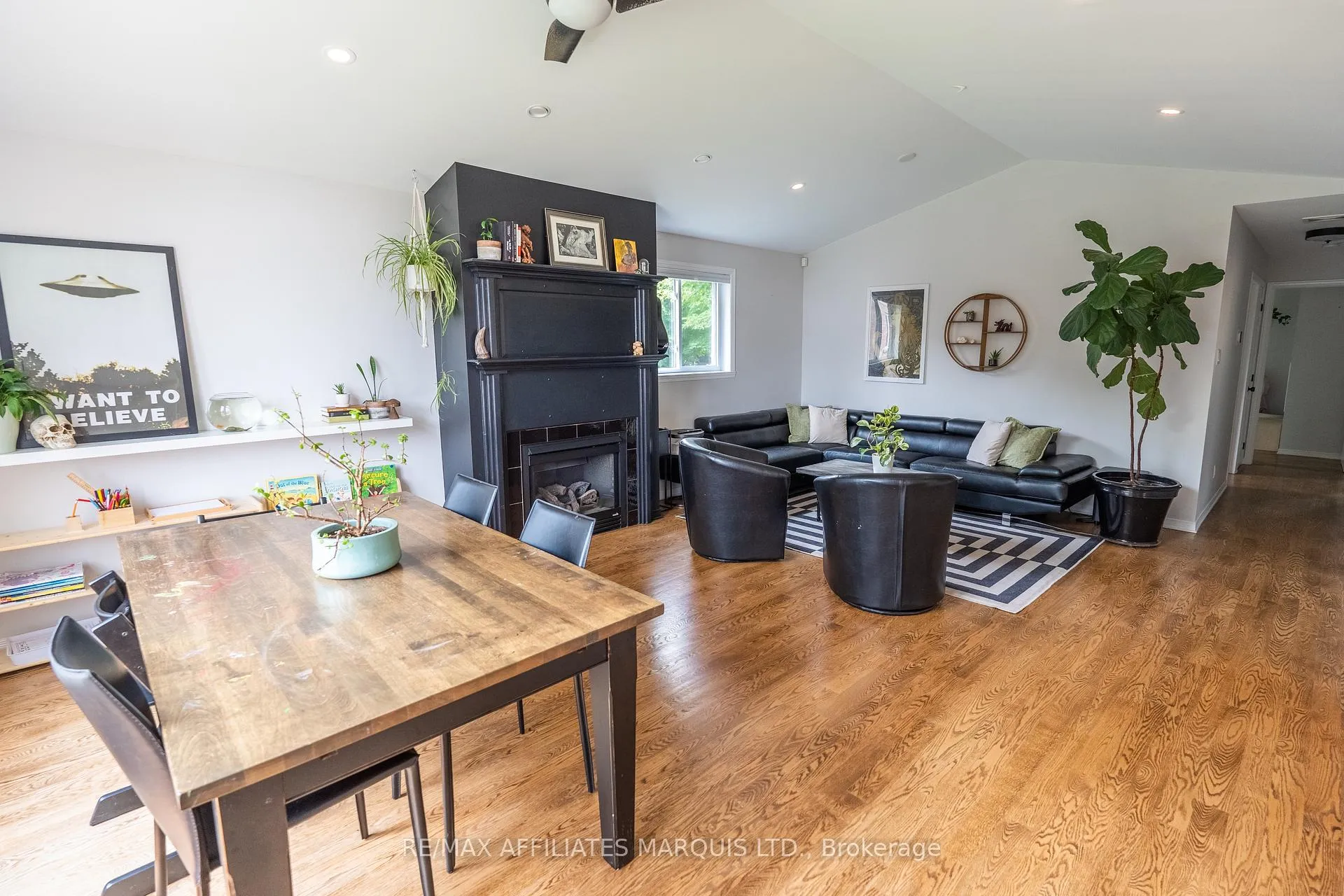 Photo 6 of 1161 Kirkman Court, Cornwall — HOMEH