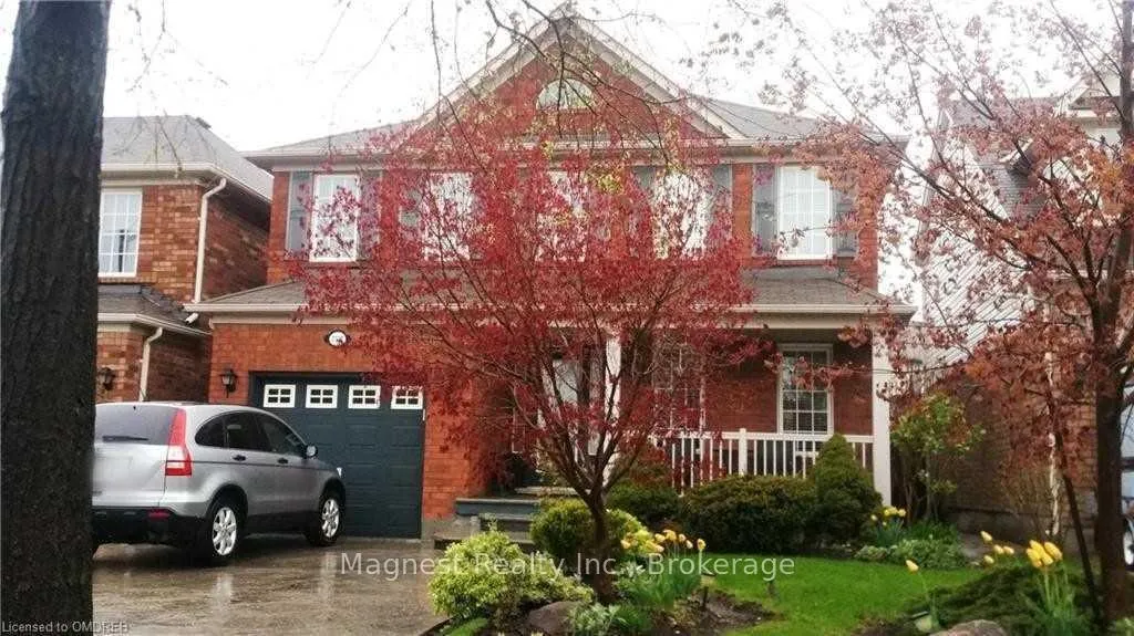 Photo 3 of 2322 Grand Oak Trail, Oakville, Westmount — HOMEH
