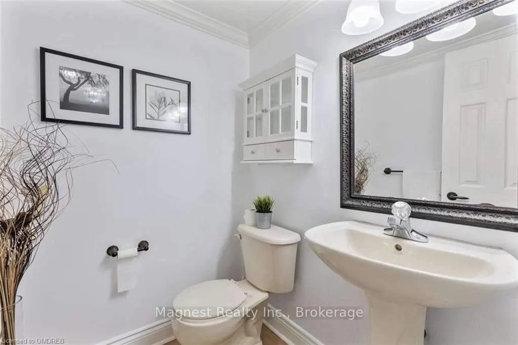 Photo 14 of 2322 Grand Oak Trail, Oakville, Westmount — HOMEH