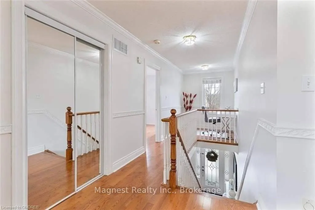 Photo 15 of 2322 Grand Oak Trail, Oakville, Westmount — HOMEH