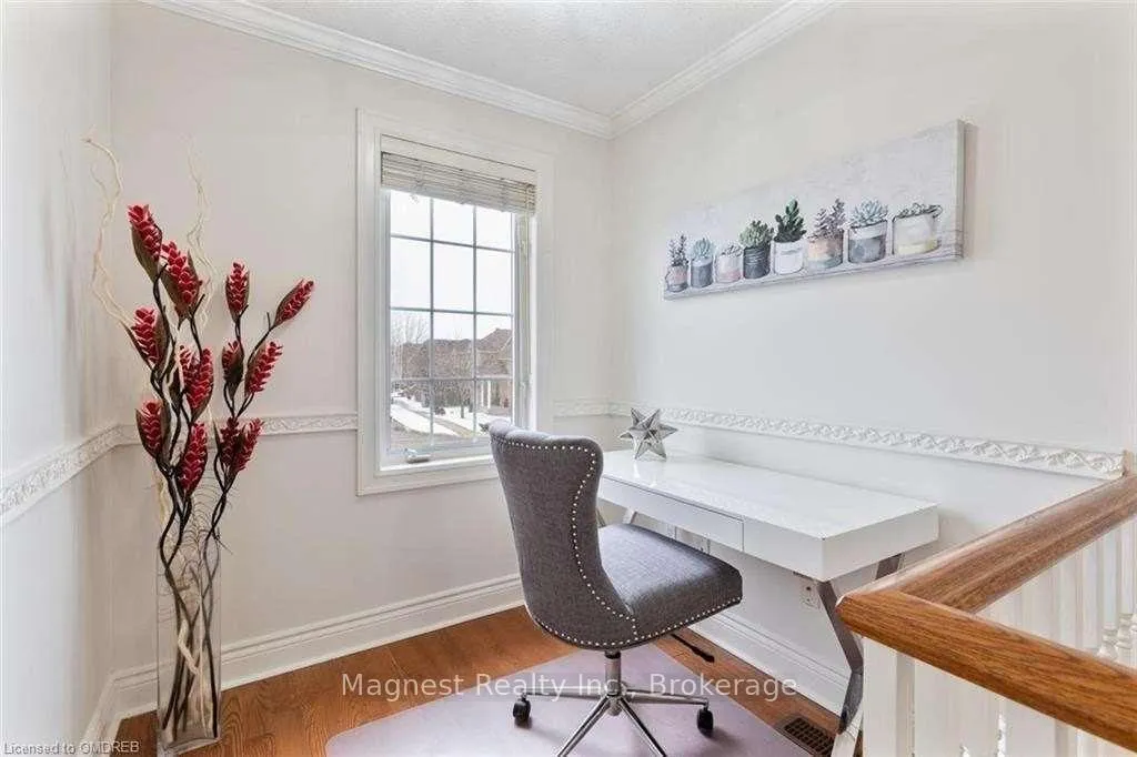 Photo 16 of 2322 Grand Oak Trail, Oakville, Westmount — HOMEH