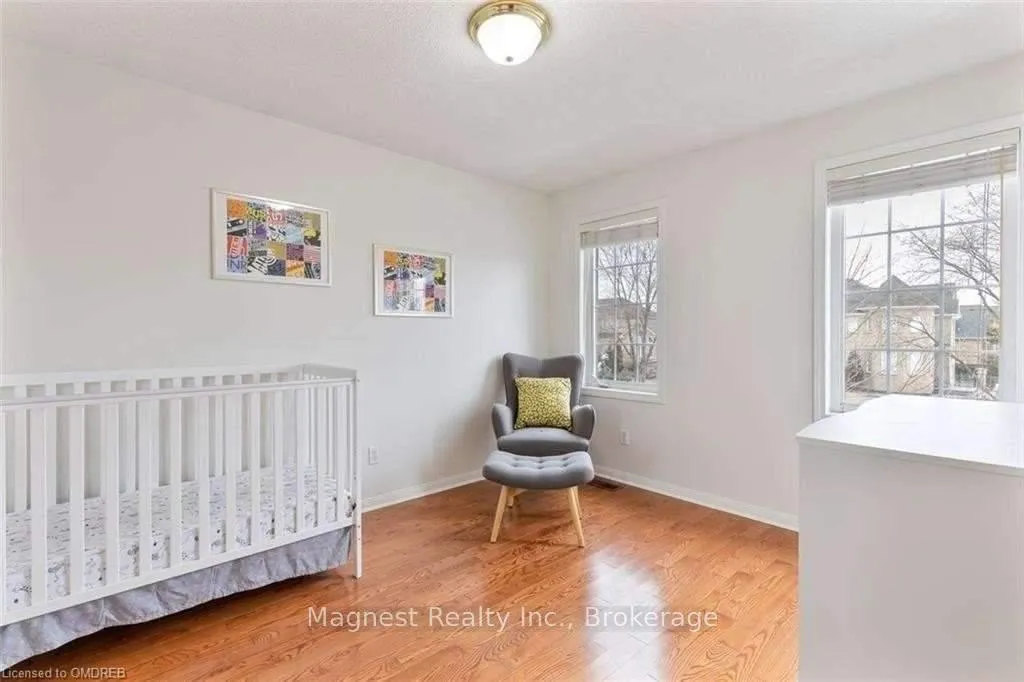 Photo 22 of 2322 Grand Oak Trail, Oakville, Westmount — HOMEH