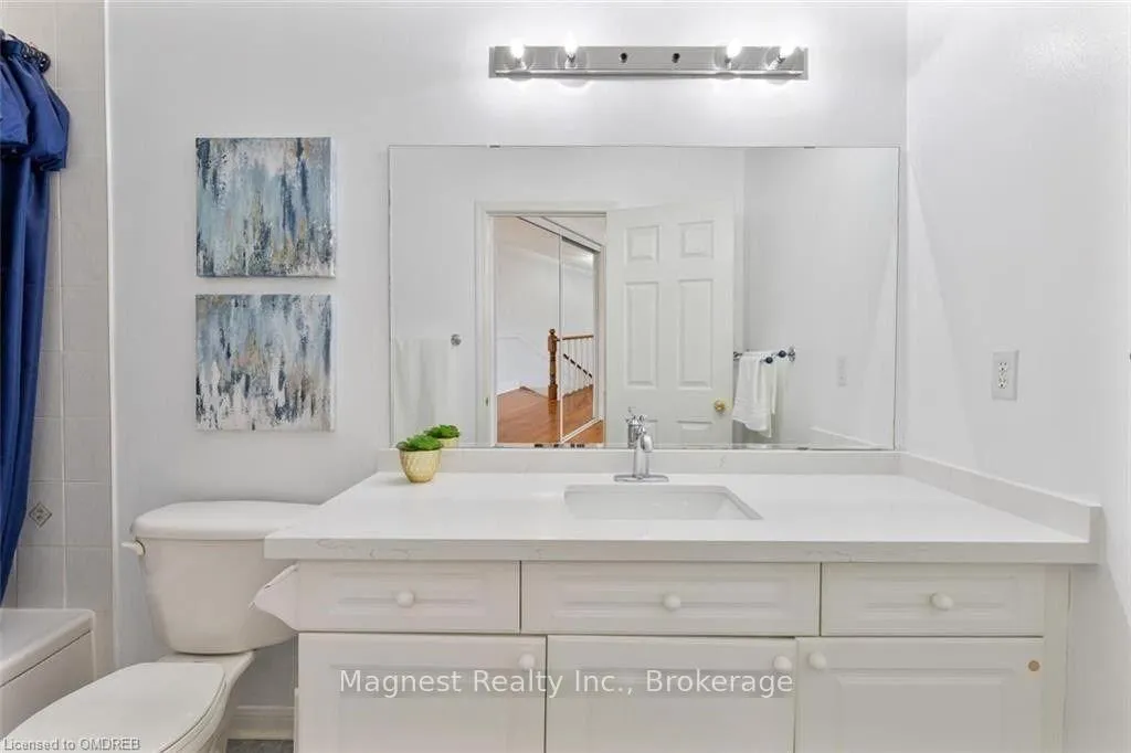 Photo 24 of 2322 Grand Oak Trail, Oakville, Westmount — HOMEH