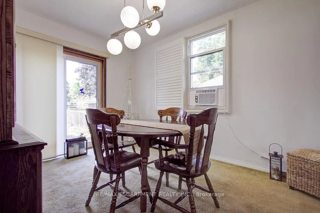 Photo 11 of 402 Crockett Street, Hamilton, Raleigh — HOMEH
