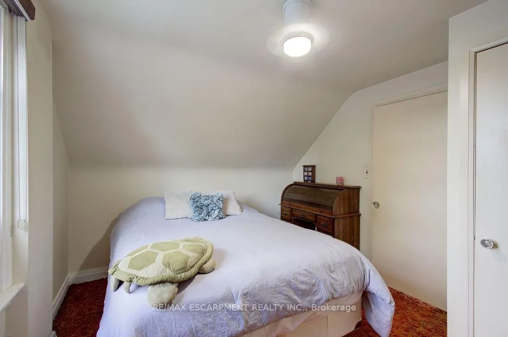 Photo 23 of 402 Crockett Street, Hamilton, Raleigh — HOMEH
