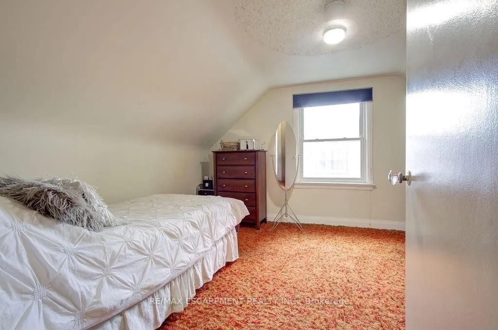 Photo 24 of 402 Crockett Street, Hamilton, Raleigh — HOMEH