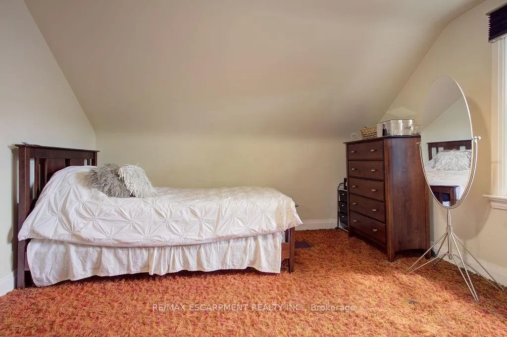 Photo 26 of 402 Crockett Street, Hamilton, Raleigh — HOMEH
