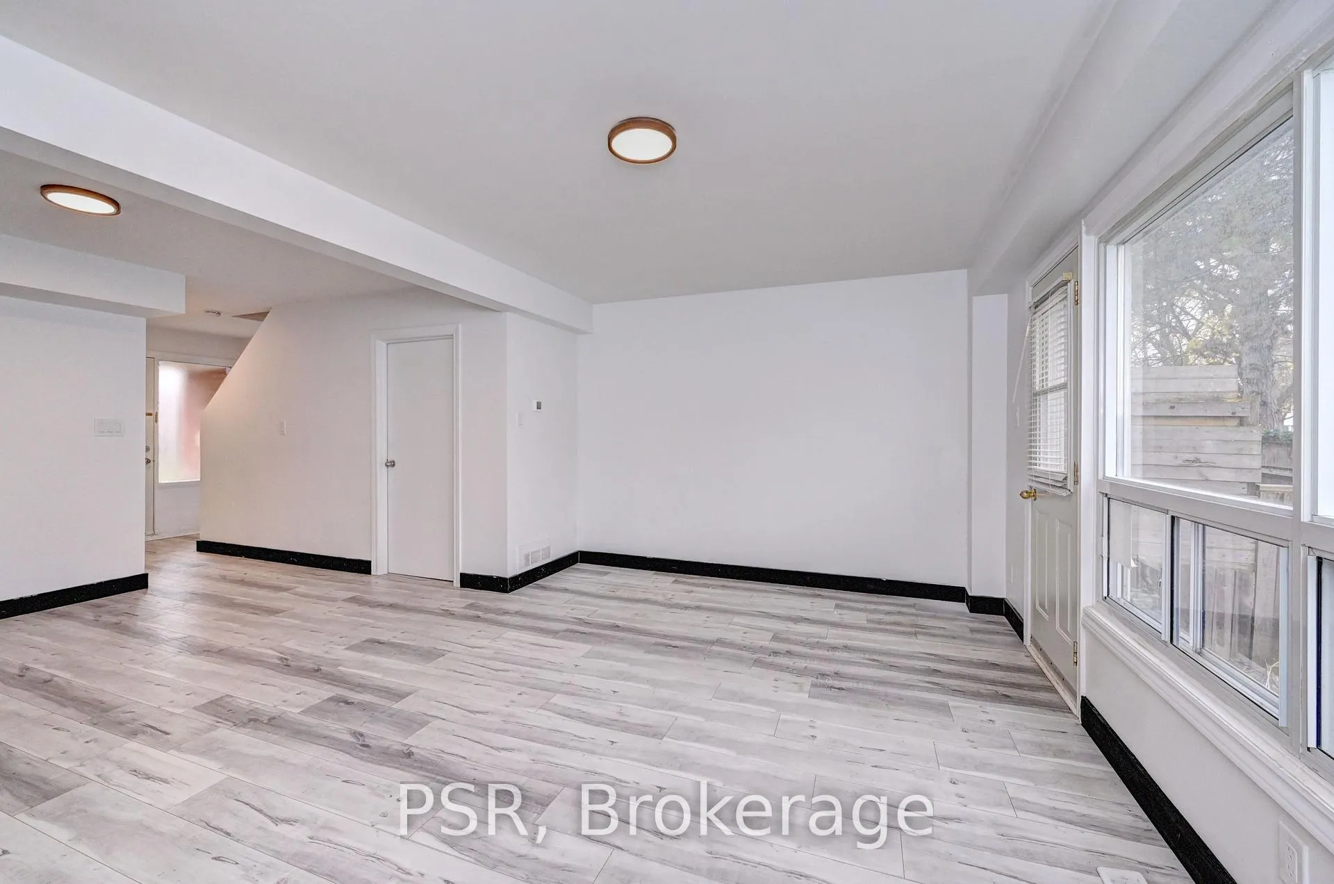 Photo 4 of Unit B, 530 Sunnydale Place, Waterloo — HOMEH