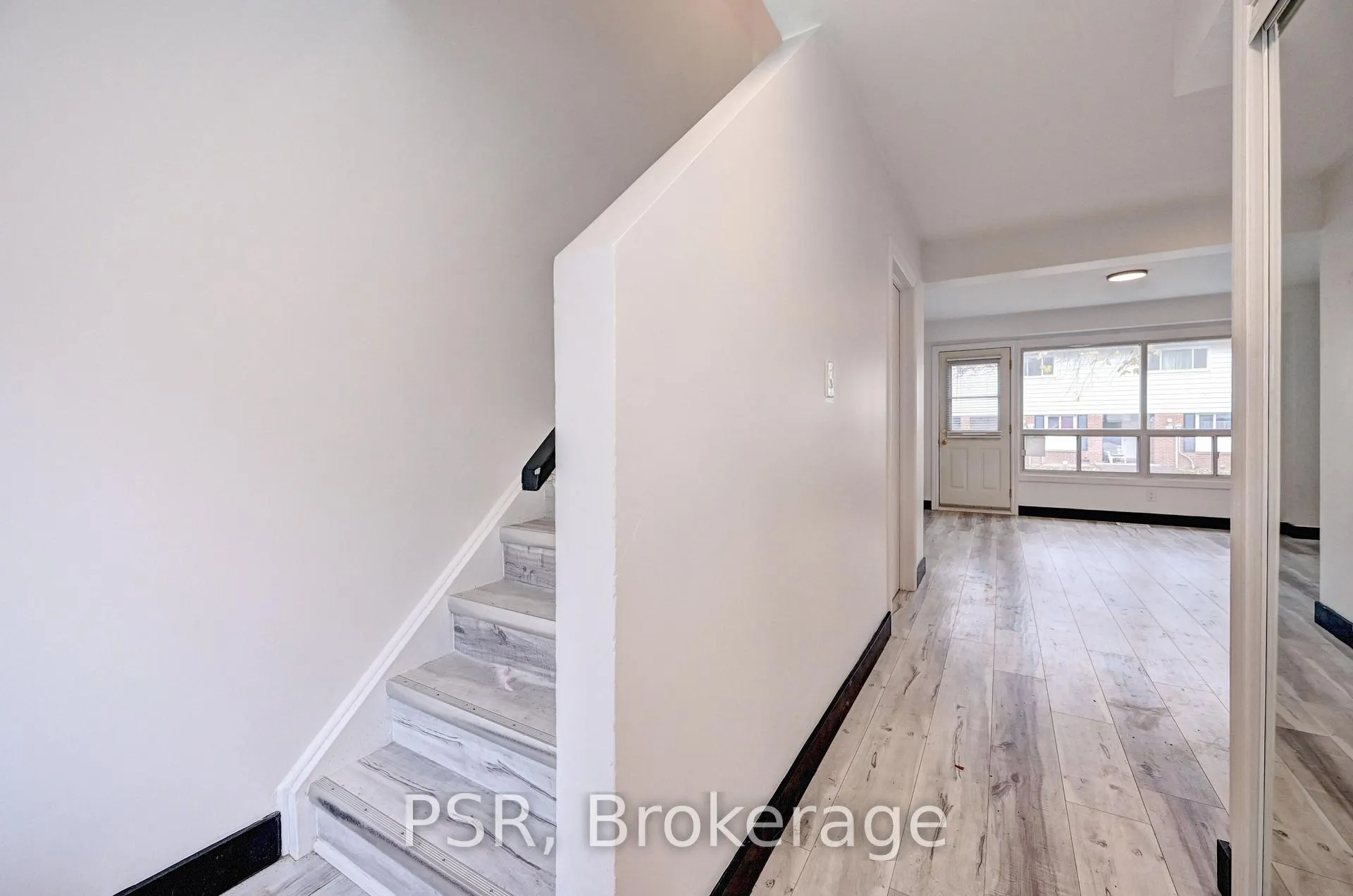 Photo 12 of Unit B, 530 Sunnydale Place, Waterloo — HOMEH